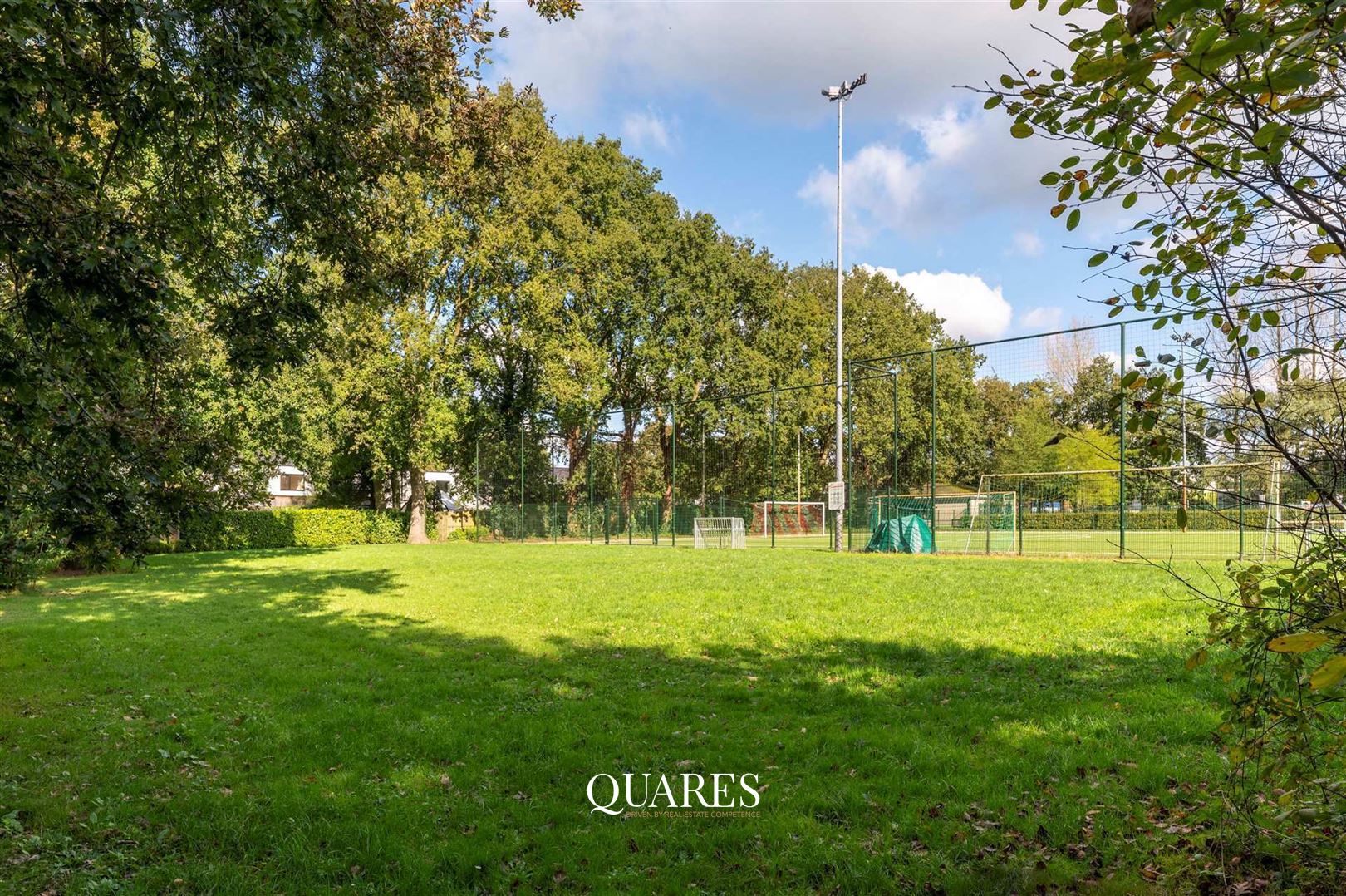 Prachtig gerenoveerde gezinswoning met 3 slaapkamers in een doodlopende straat in Brasschaat foto 27