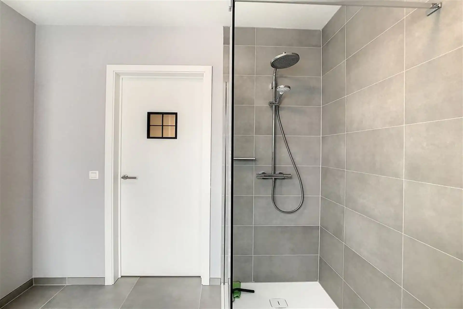 Nieuwbouwappartement met 2 slaapkamers foto 12