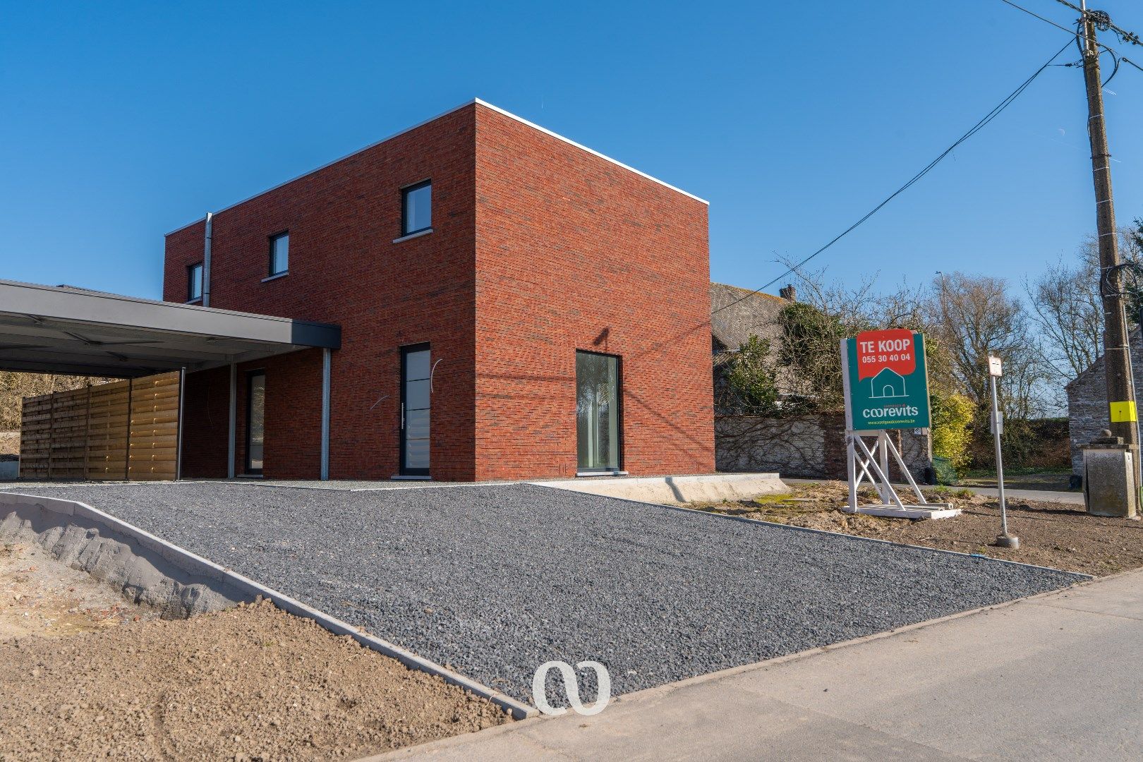 Ruime nieuwbouwwoning aan de jachthaven foto {{pictureIndex}}