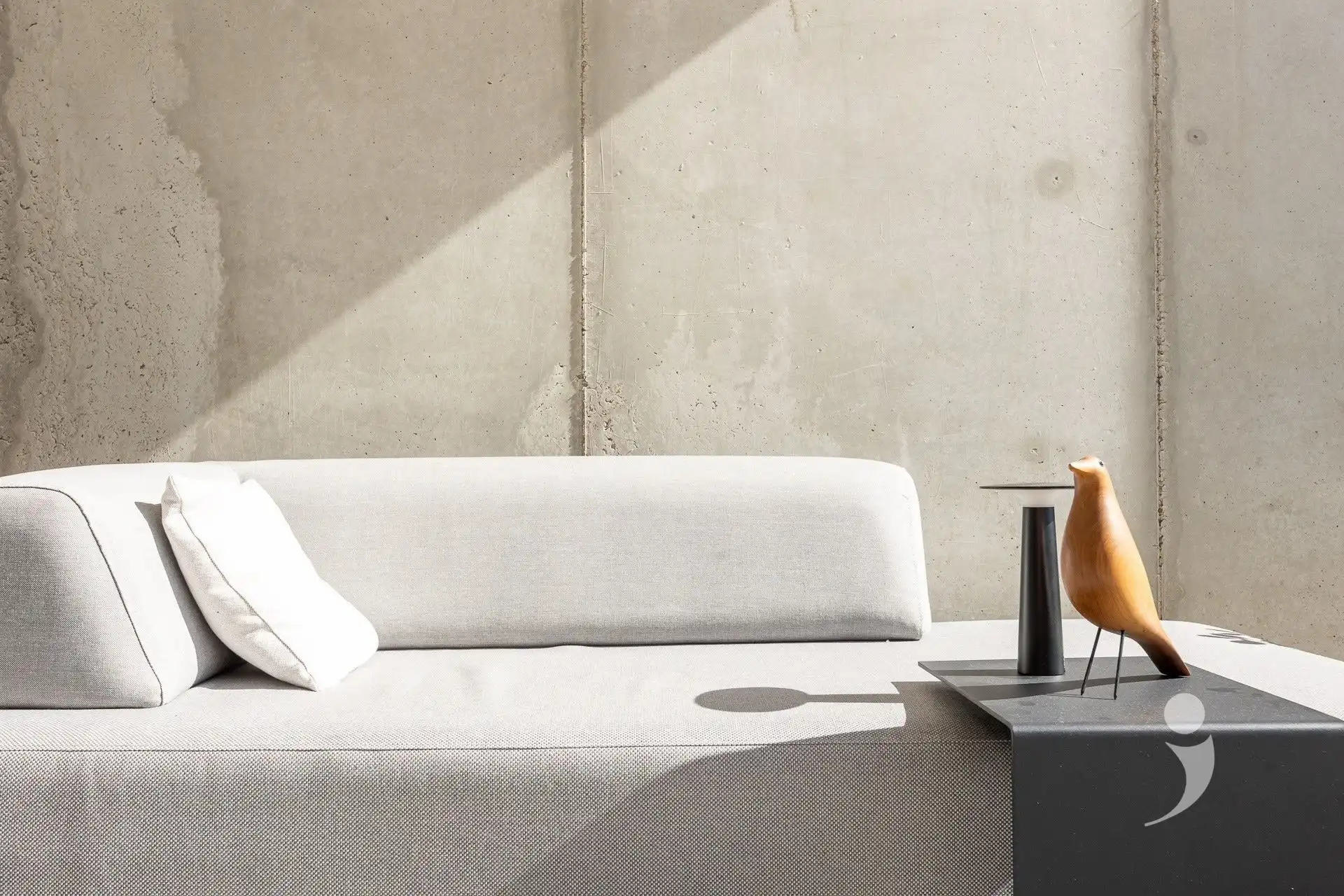 High-end architectenwoning met zwembad en prachtig zicht op de achterliggende weides foto 17