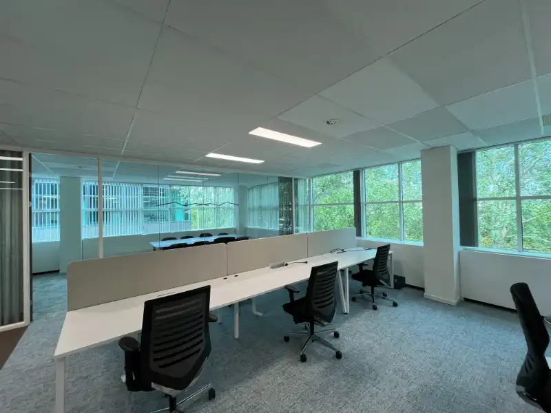 Moderne kantoorruimte te huur foto 4