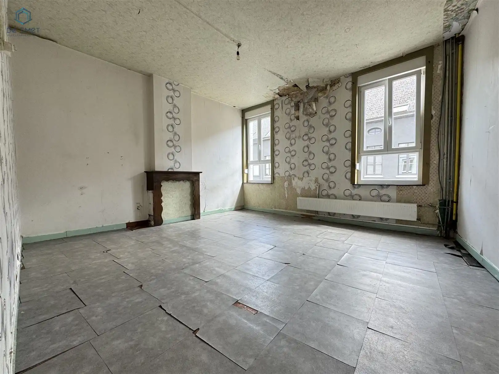 Verrassend ruime te verbouwen woning foto 11