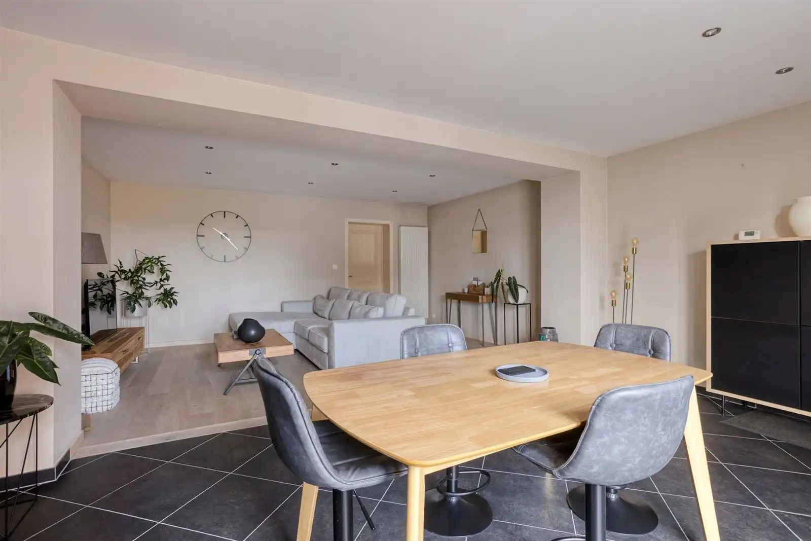 Appartement  met terras en garage  foto 4