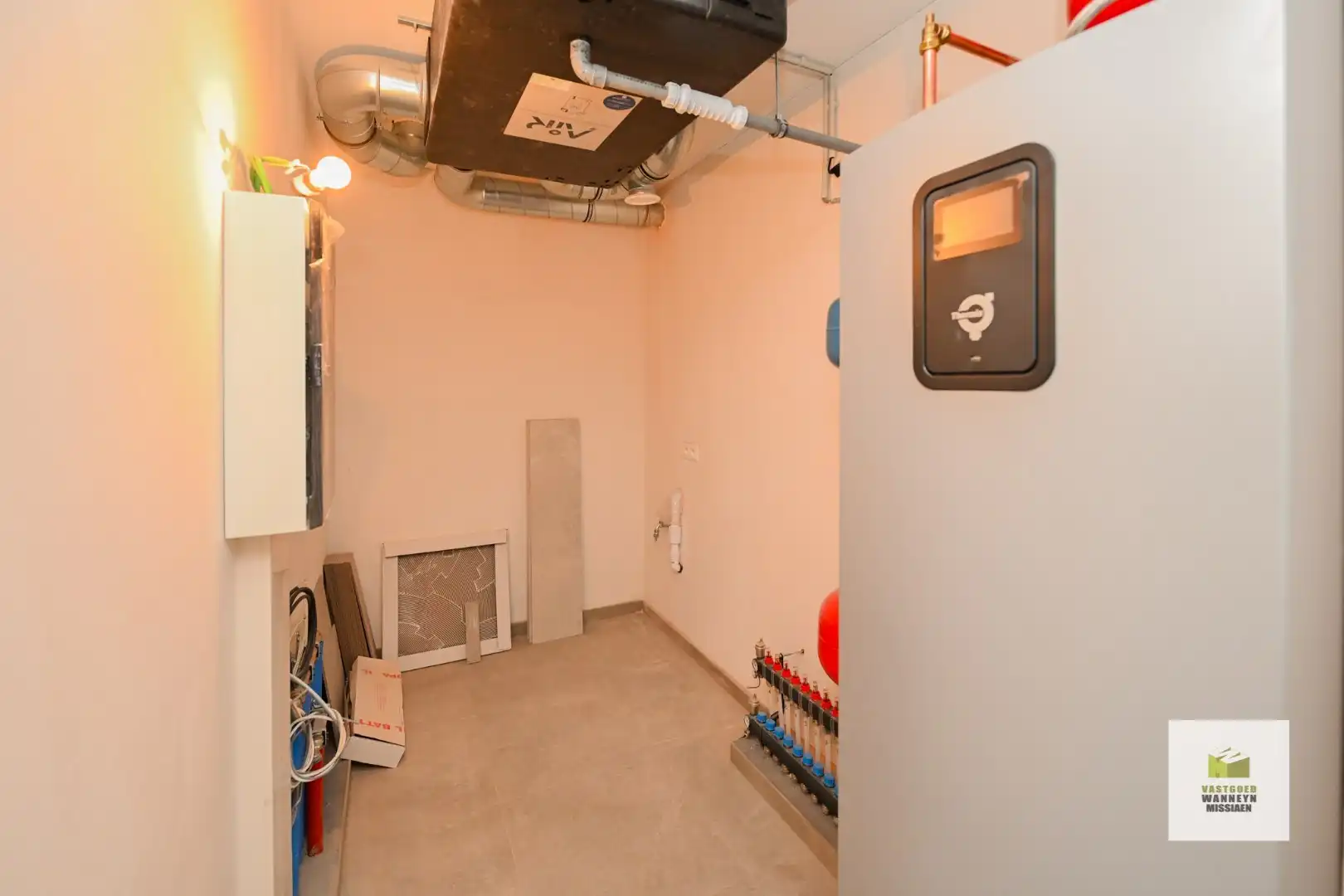 Ruim en luxueus 3-slpk appartement met 24m2 terras met zicht op het gemeentehuis foto 15