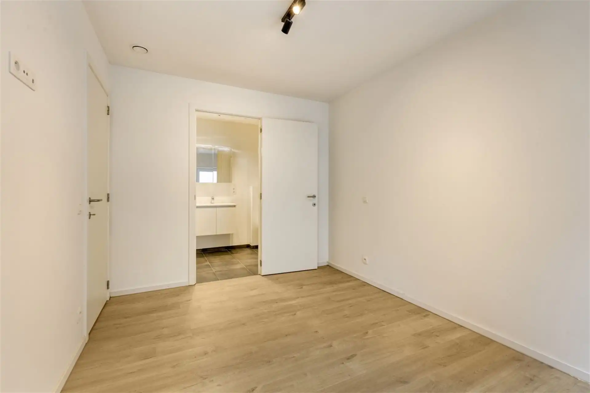 NIEUWBOUW / CENTRUM foto 13