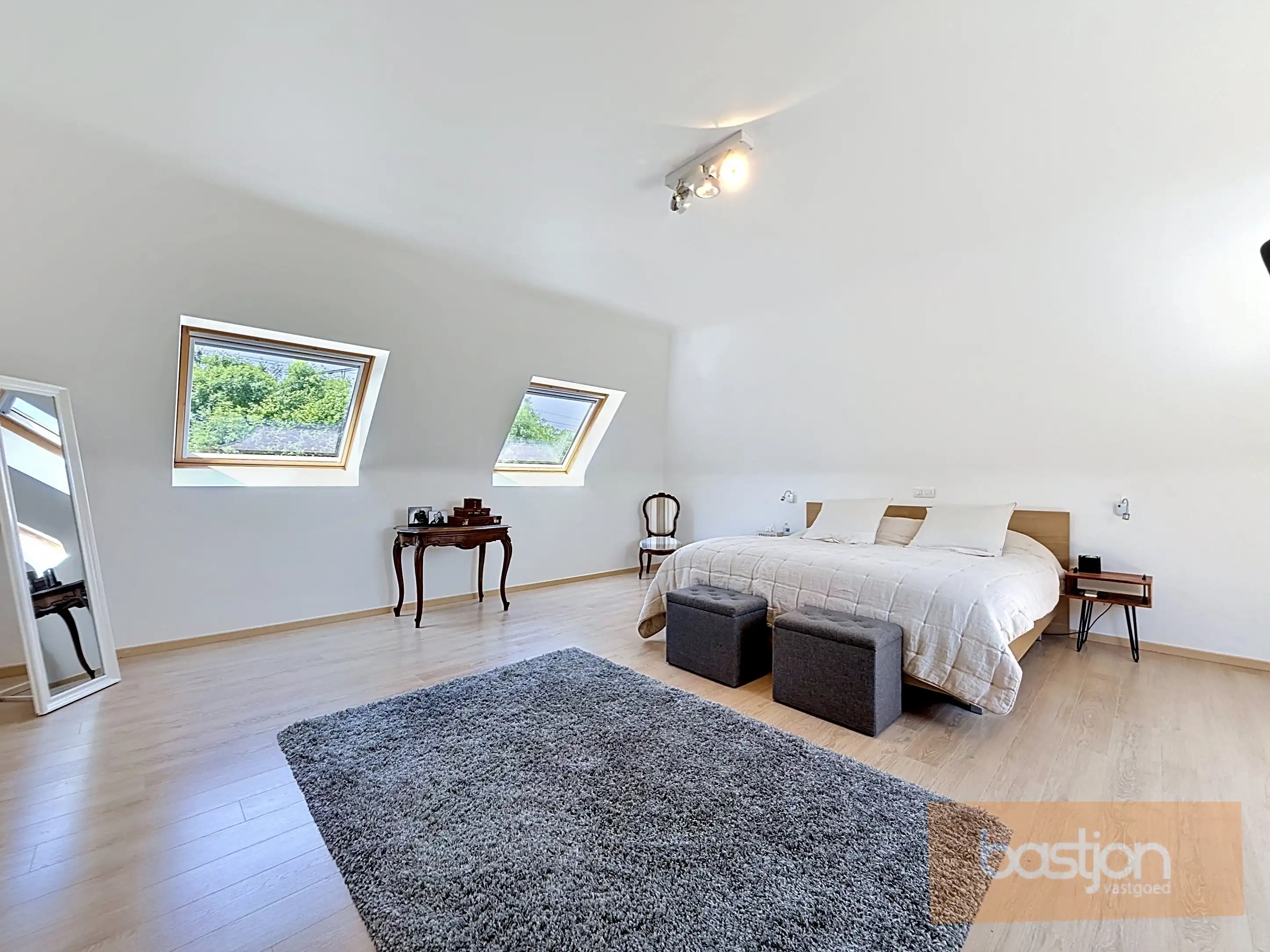 Volledig instapklare halfopen woning te koop in Harelbeke foto 21