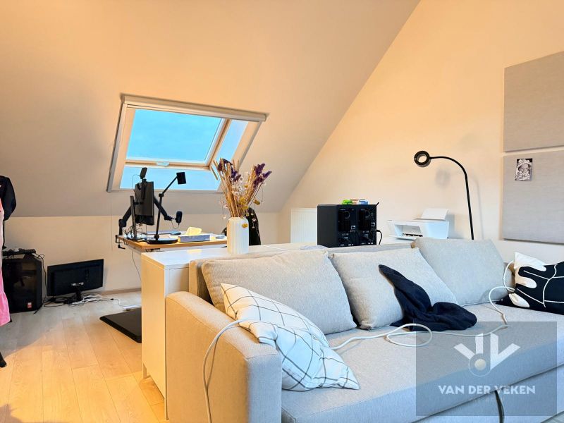 HOB met 3 slaapkamers met rustige ligging nabij centrum foto 17