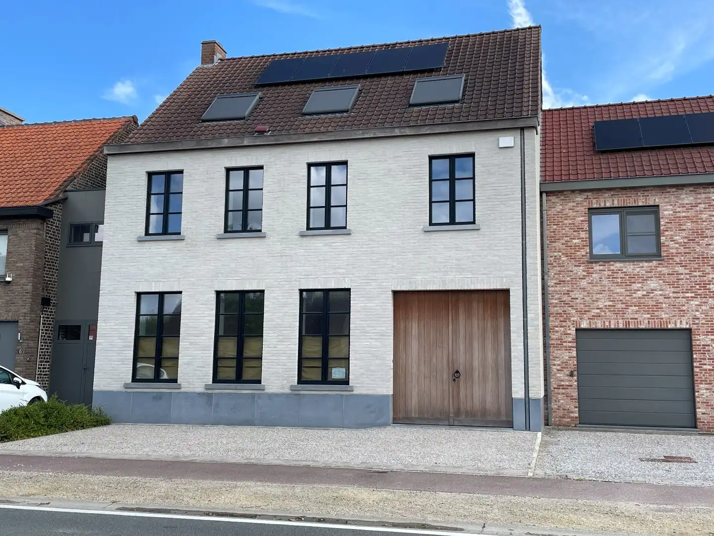 Luxueuze, energiezuinige woning met praktijkruimte/kantoor/hobbyruimte foto 2