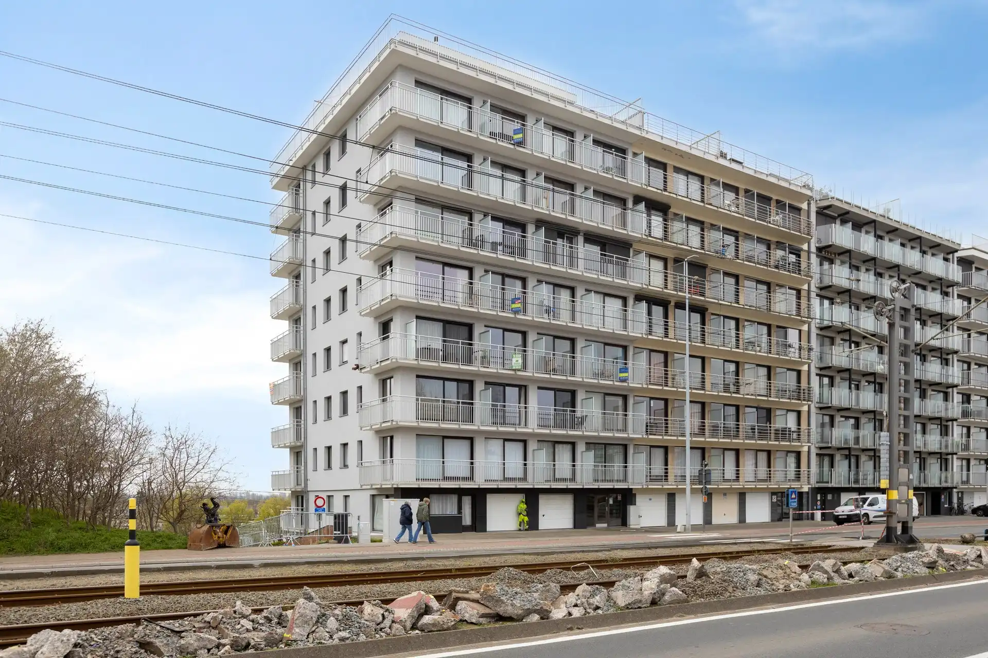 Gemeubelde studio foto {{pictureIndex}}