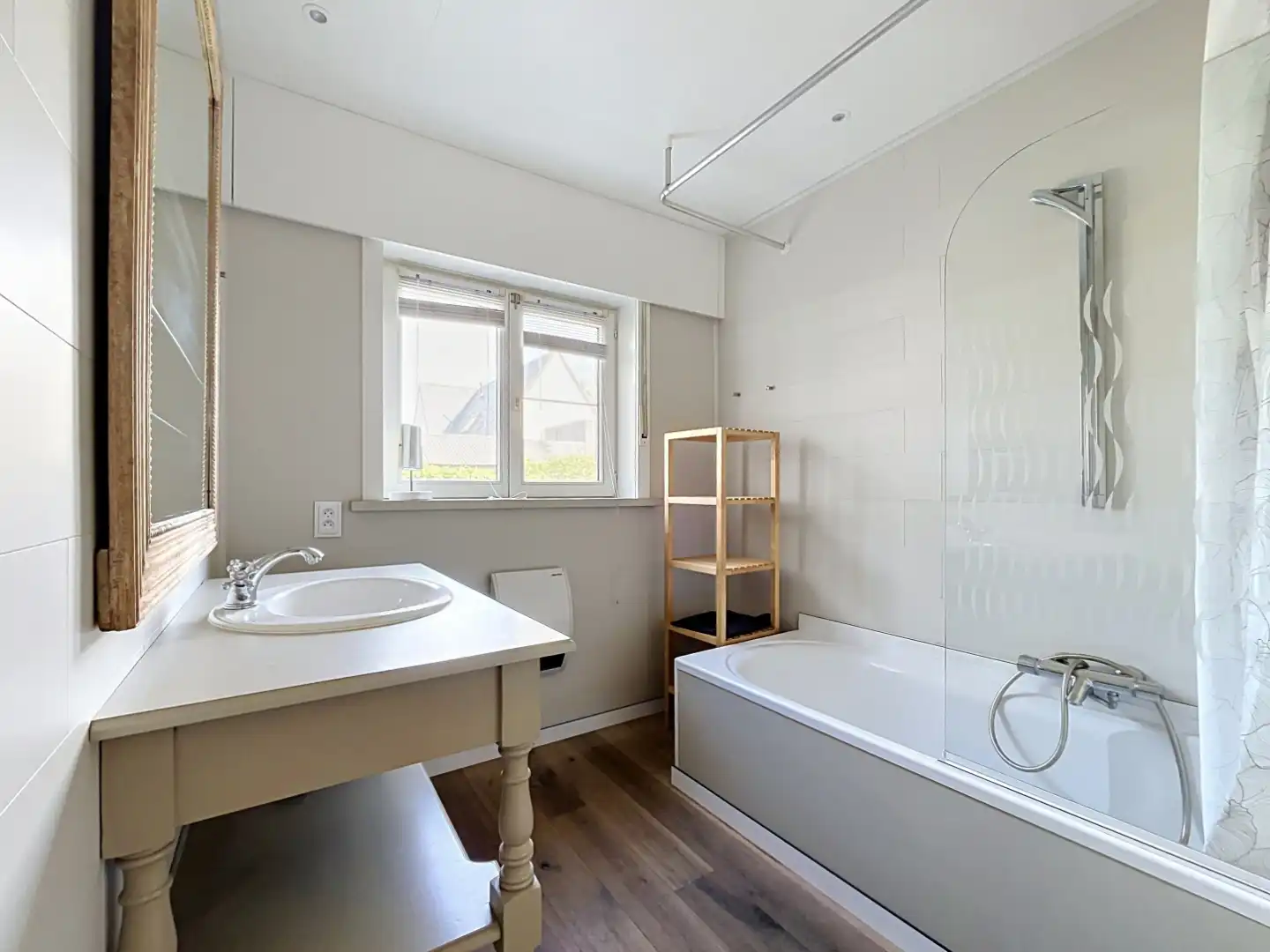 Bungalow woning met 3 slaapkamers, garage en tuin te Oostduinkerke – ideale gezinswoning in rustige omgeving! foto 7