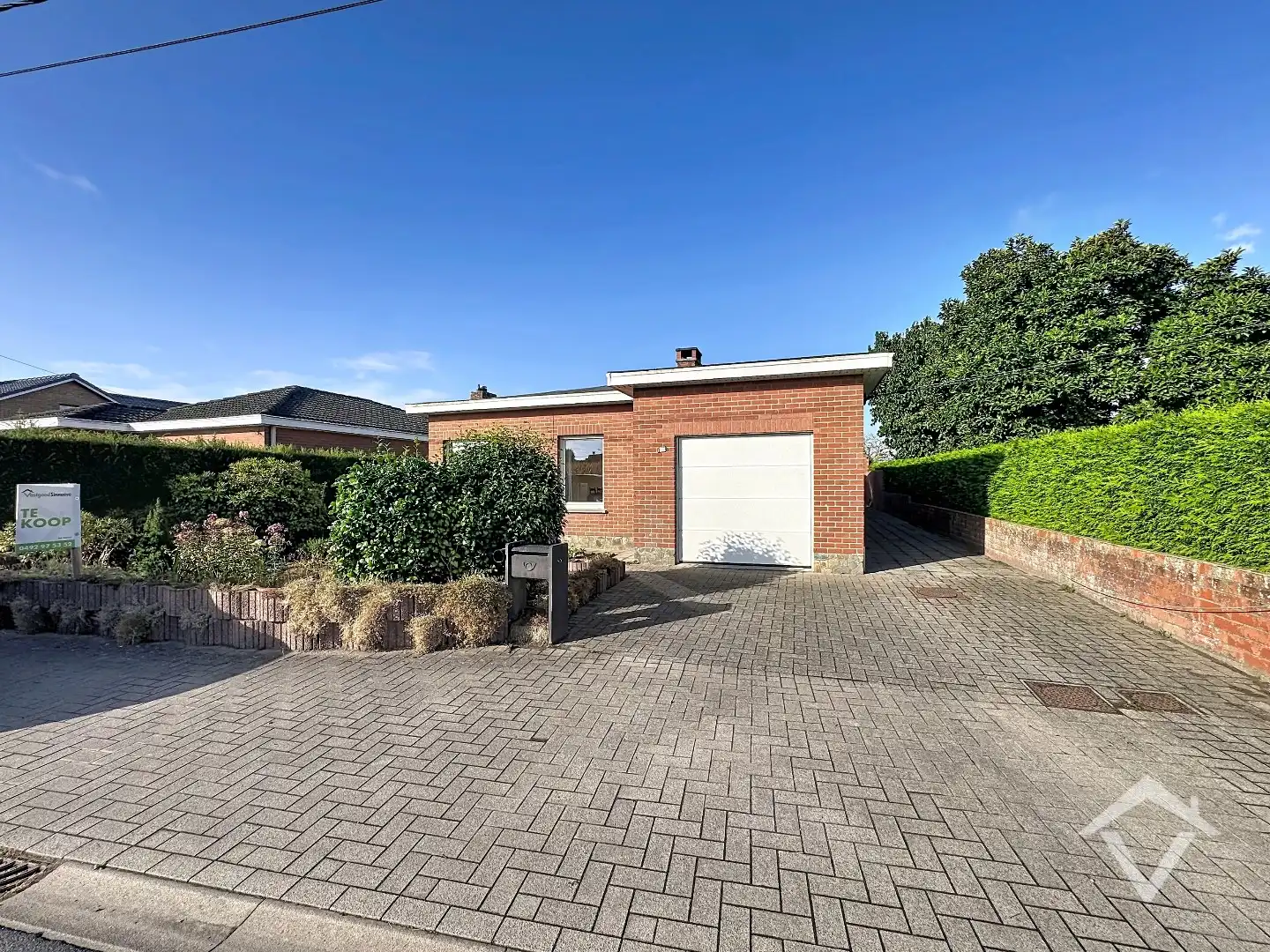 Woning met 3 slaapkamers en garage te Koekelare  foto 2
