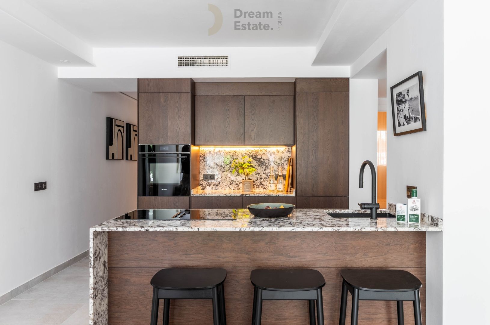 Nieuw Gerenoveerd Appartement op een Toplocatie in La Quinta, Nueva Andalucia foto 11