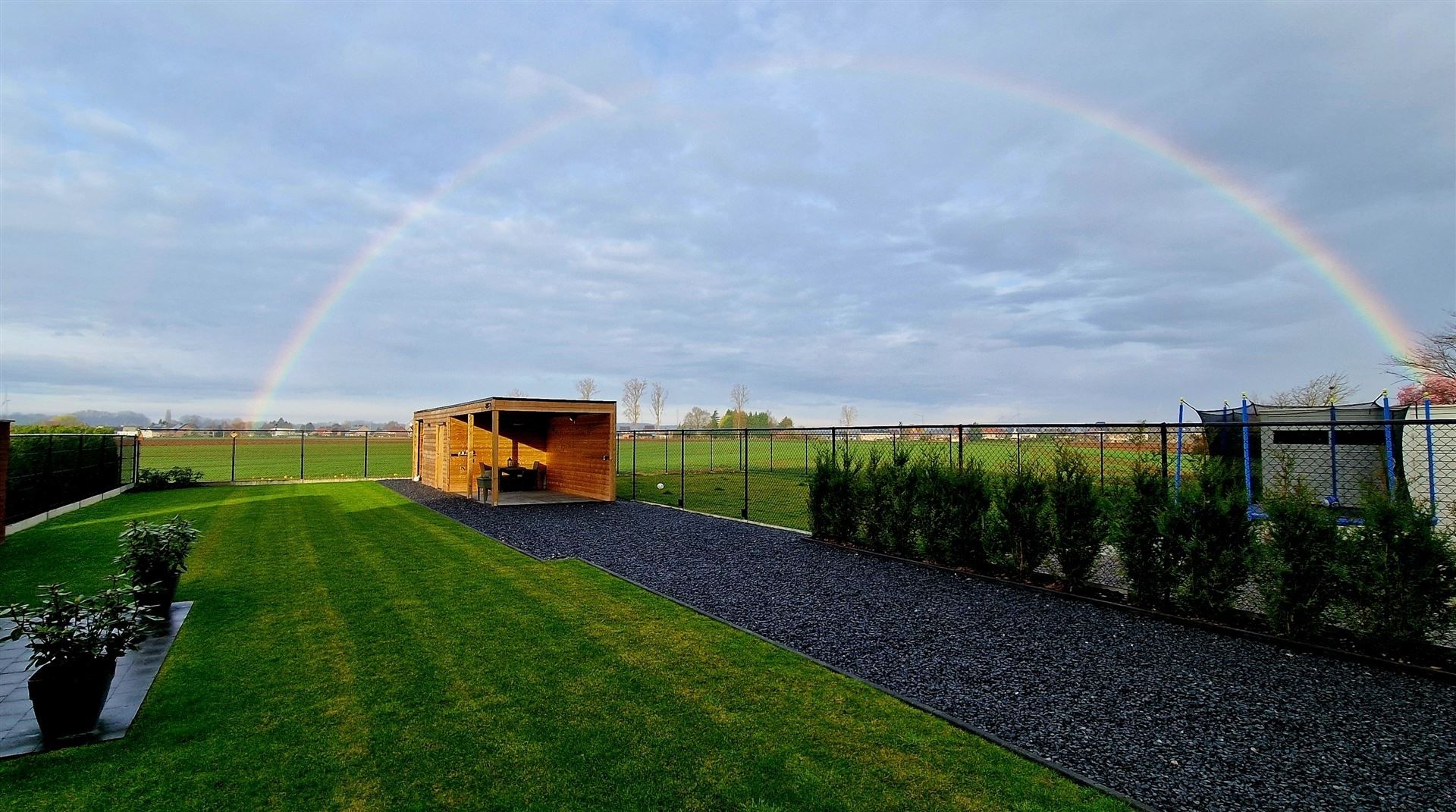 Hoogwaardig afgewerkte nieuwbouwwoning! foto 2