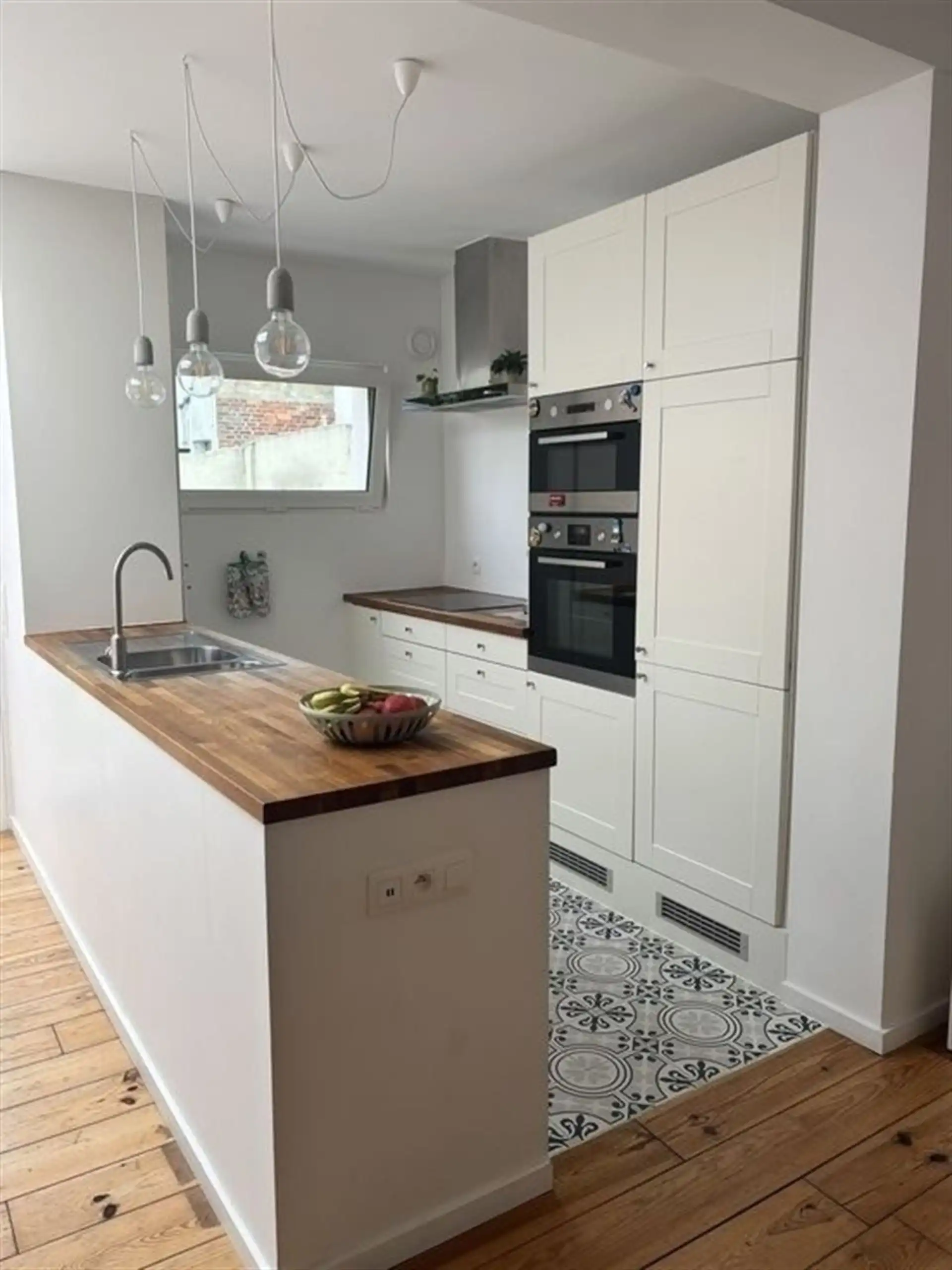 Mooi gerenoveerde woning met tuin! foto 4