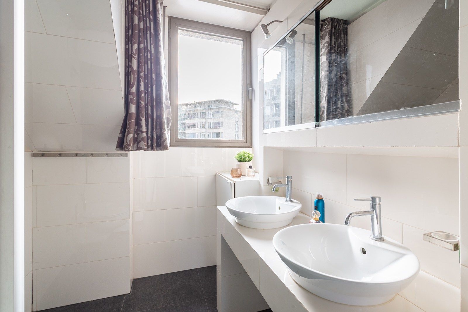 Ruime familiewoning nabij Park Den Brand foto 12