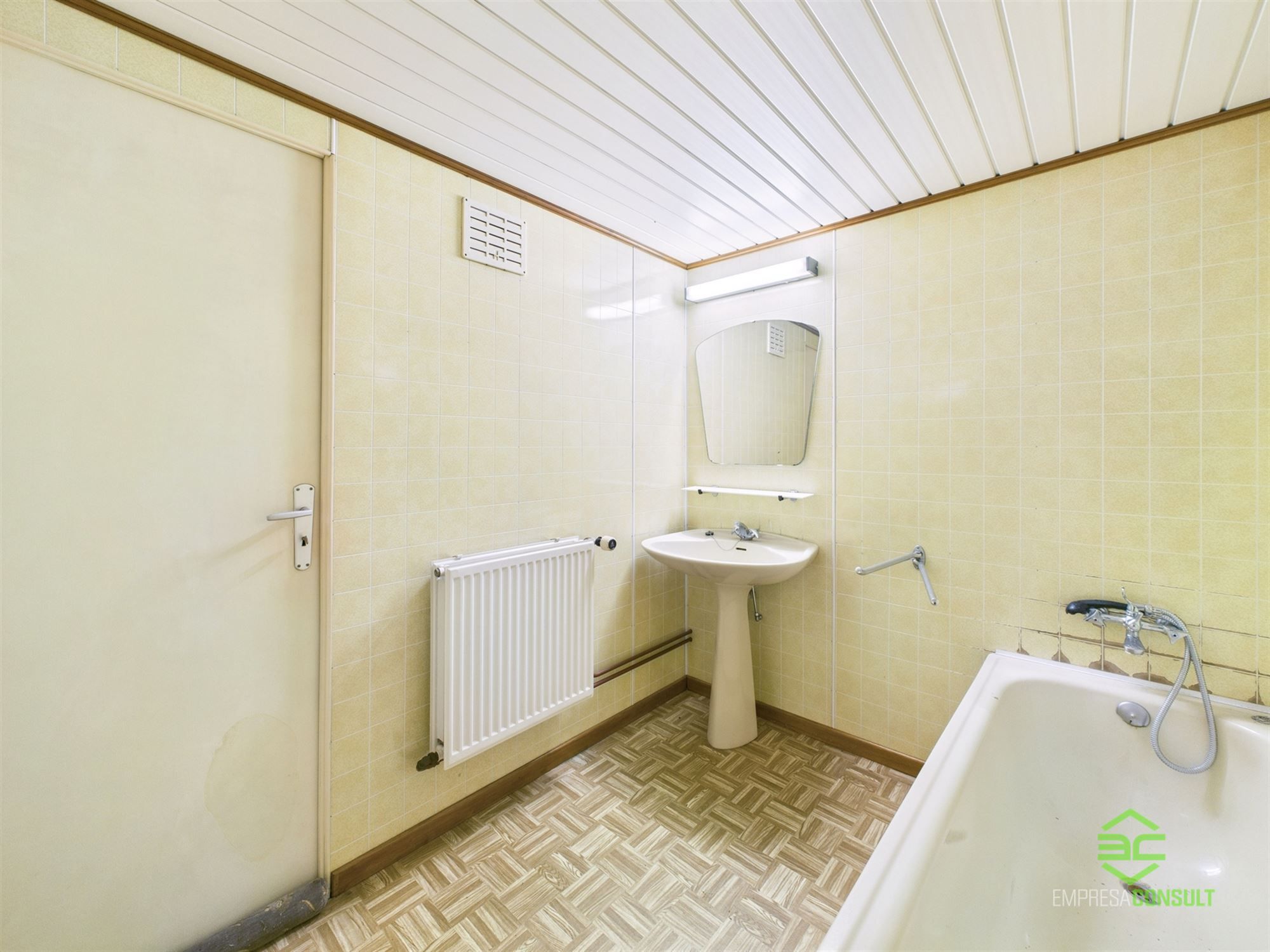 Halfopen woning met 3slpk op 1,5km van de E314! foto 13