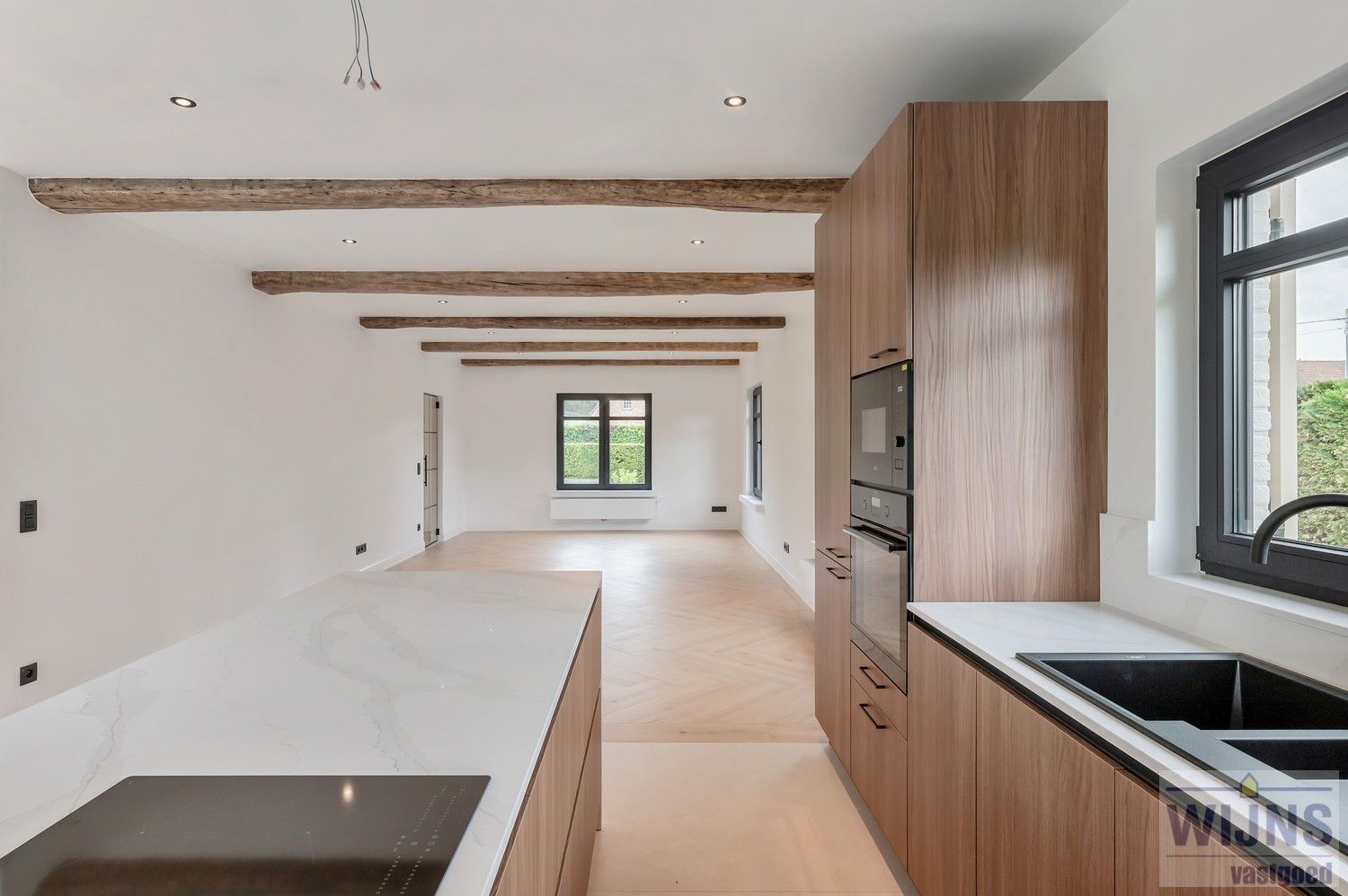 Charmante woning in hoevestijl foto 18