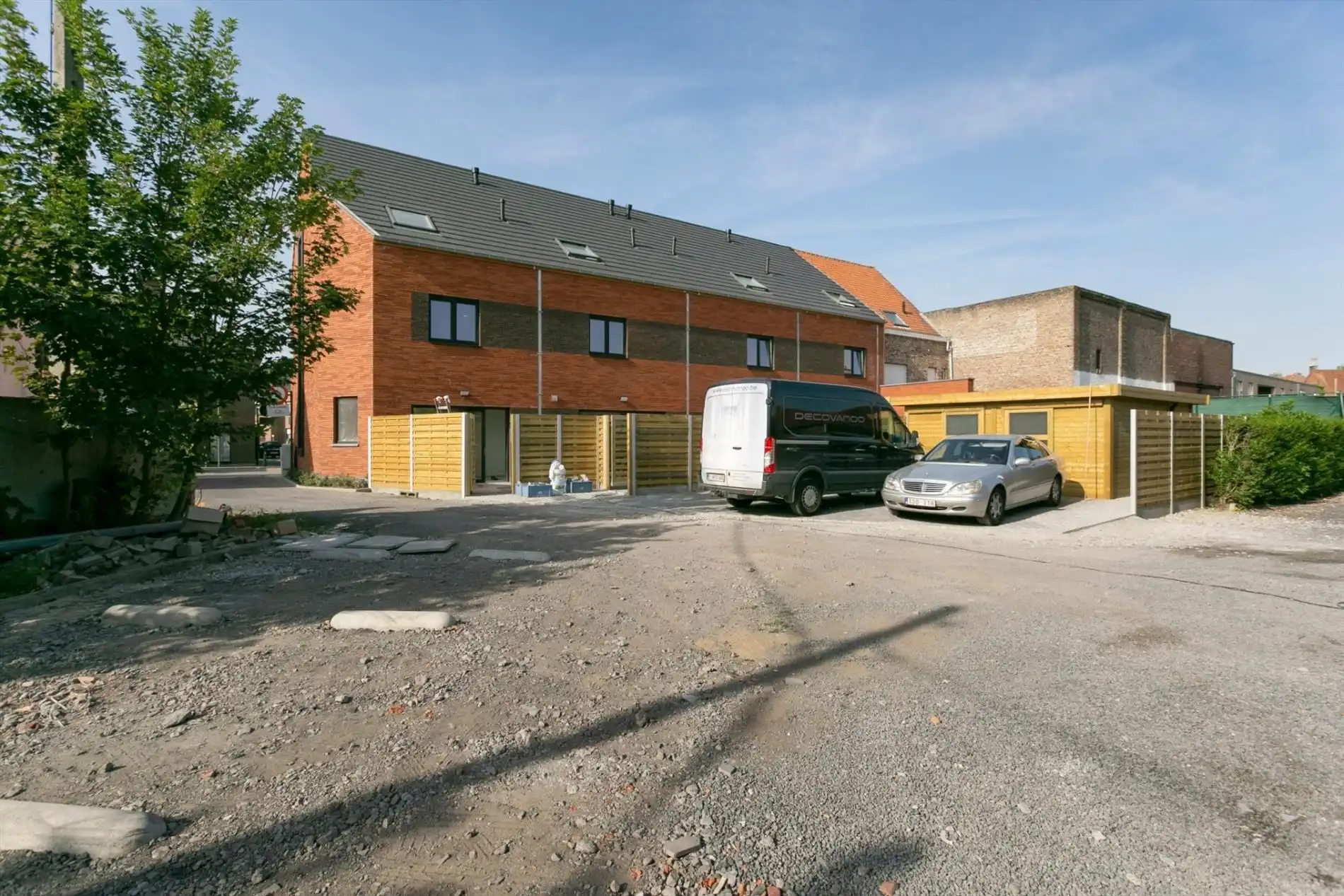 Nieuwbouwwoning met 4 slaapkamers en 2 badkamers! foto 19