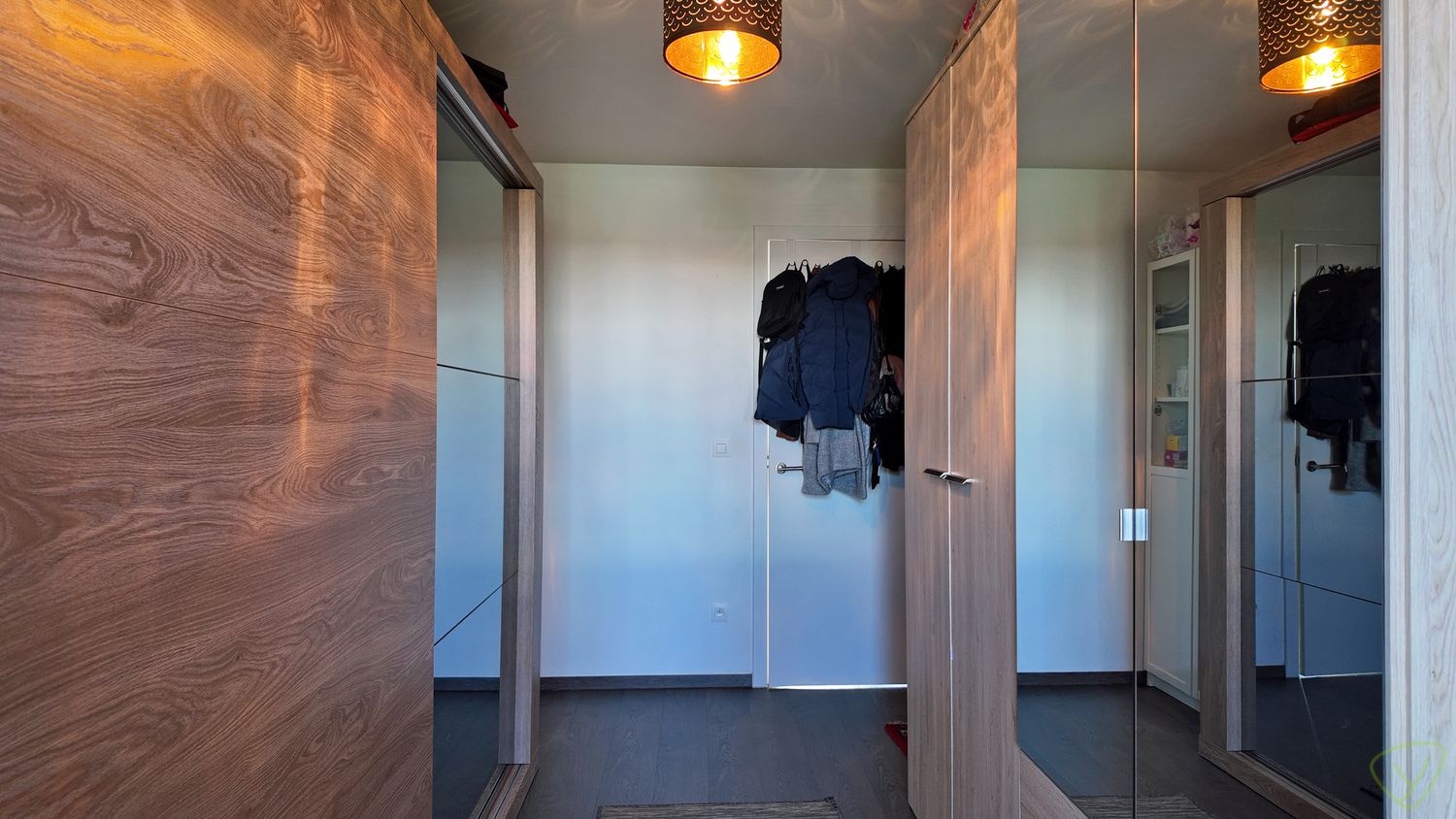 Modern wooncomfort in een rustige, residentiële omgeving te Eeklo! foto 20