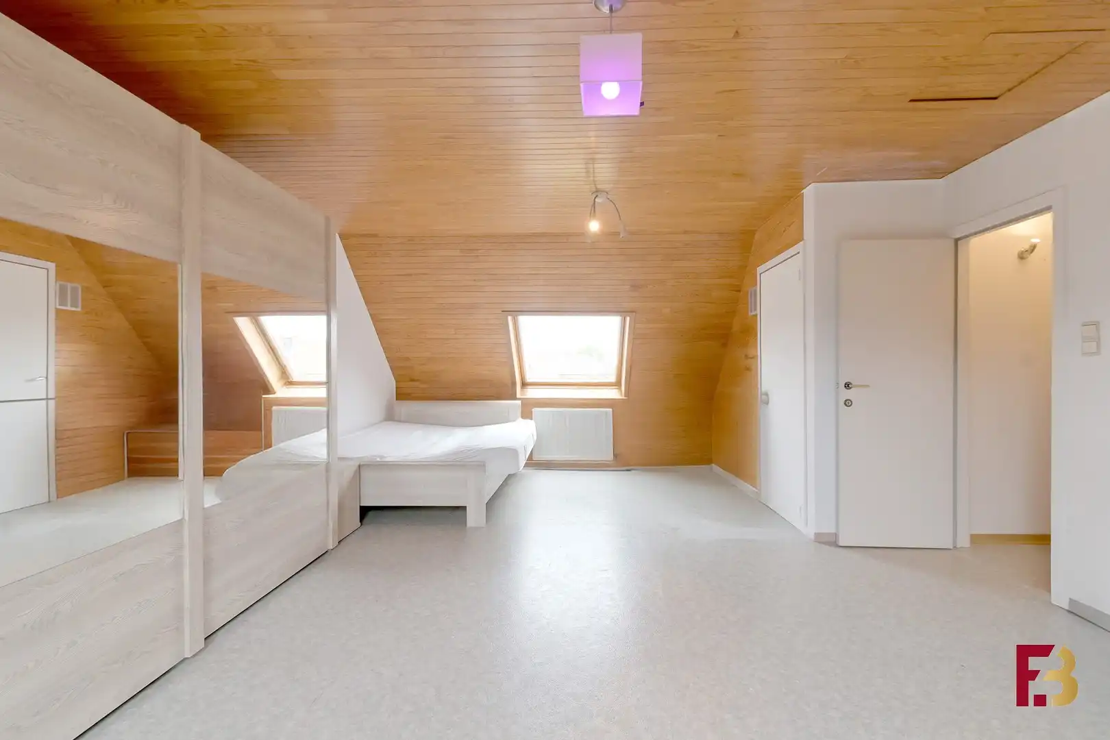 Ruim en lichtrijk wonen op topligging in Zwijnaarde foto 17