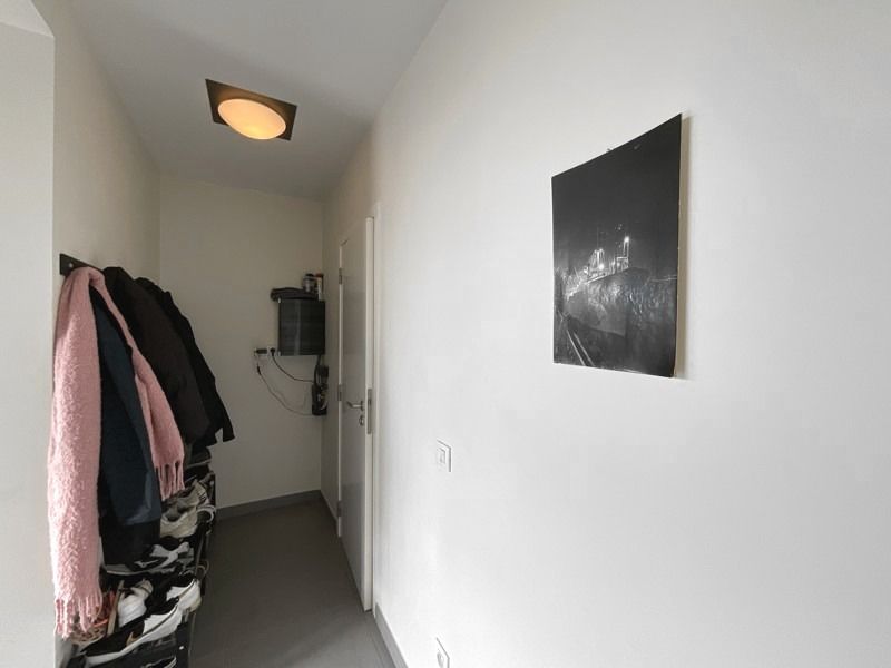 Mooi duplex-appartement met 3 slaapkamers en 2 badkamers nabij centrum Melsele foto 2