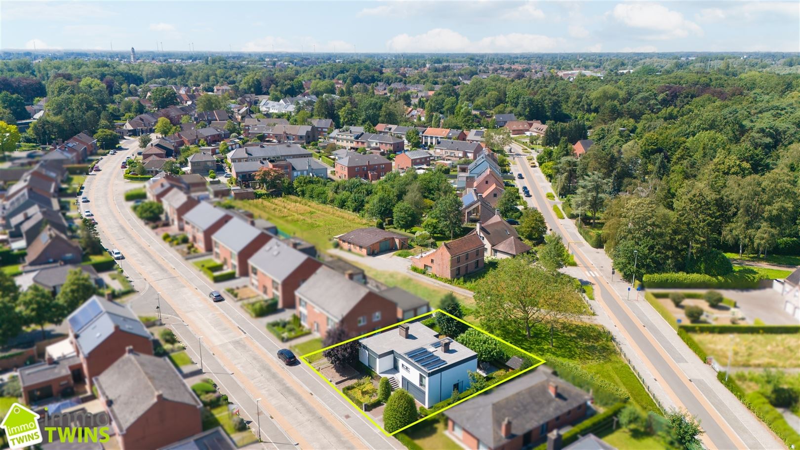 Gezellige villa met dubbele garage, prachtige tuin en oprit te Lokeren foto 29