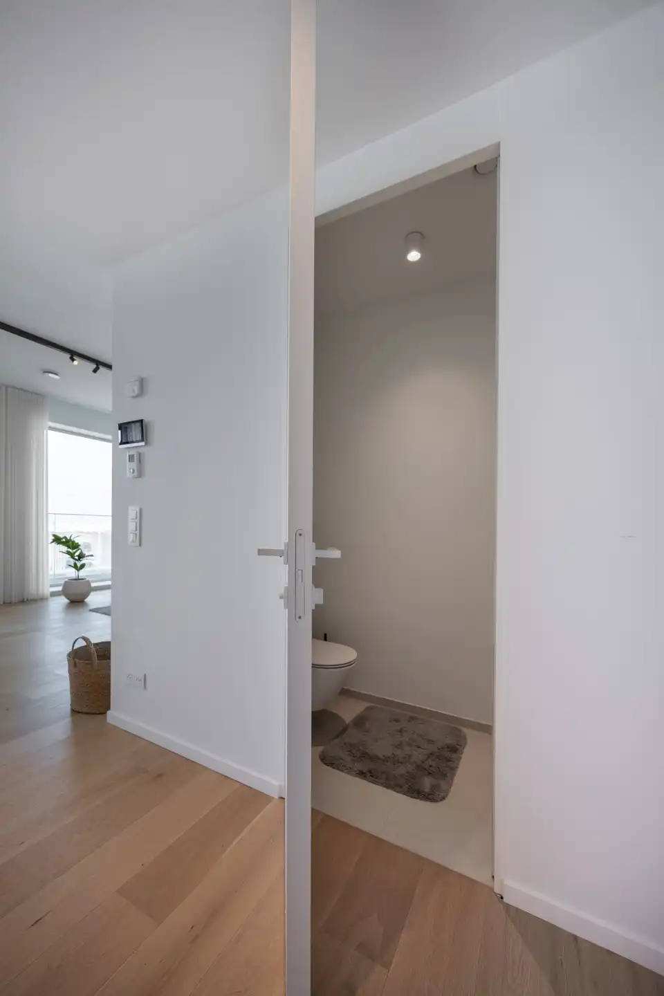 Stijlvol penthouse met panoramisch zicht op stad en haven foto 29