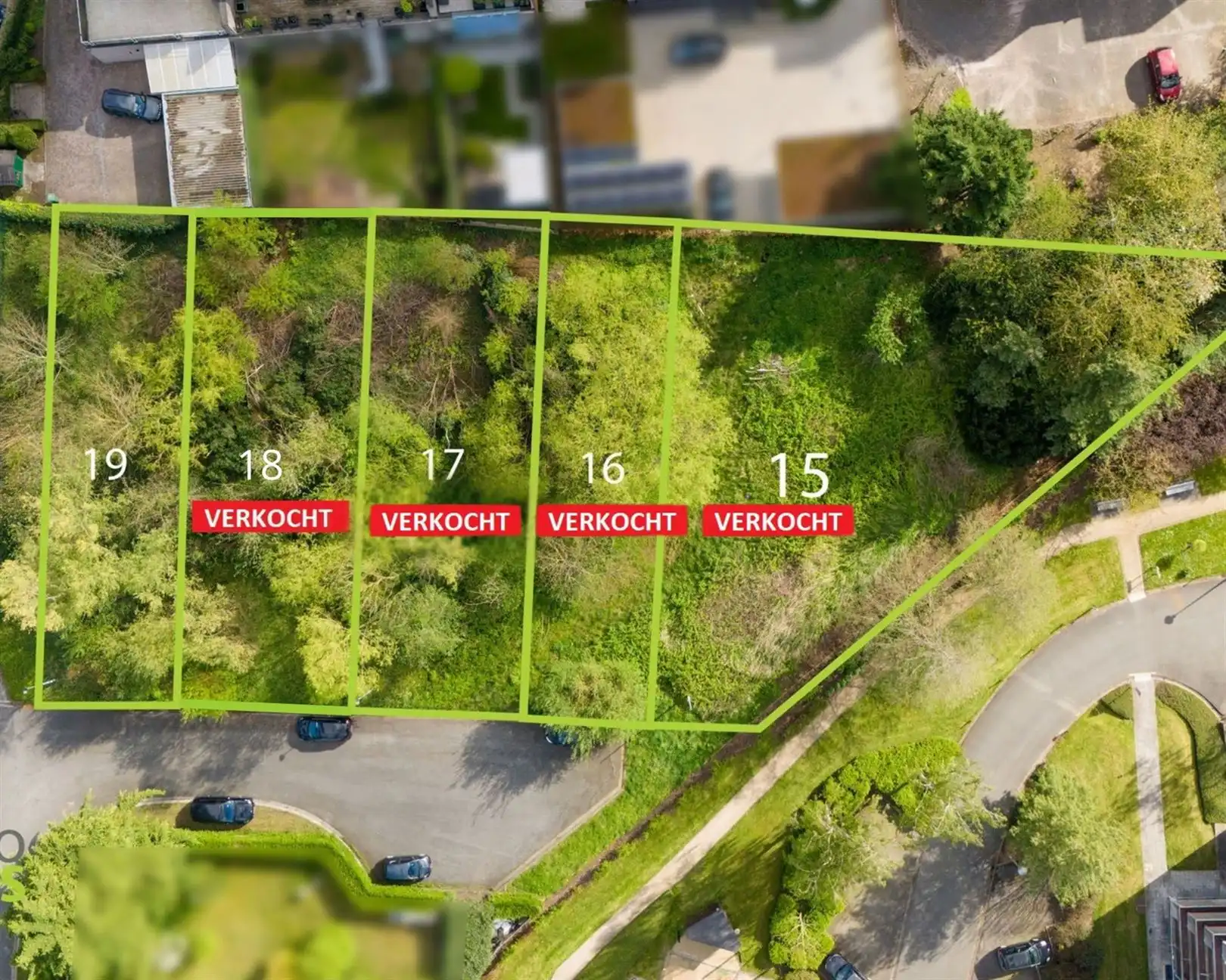 Bouwgrond voor gesloten bebouwing op absolute toplocatie te Dendermonde foto {{pictureIndex}}