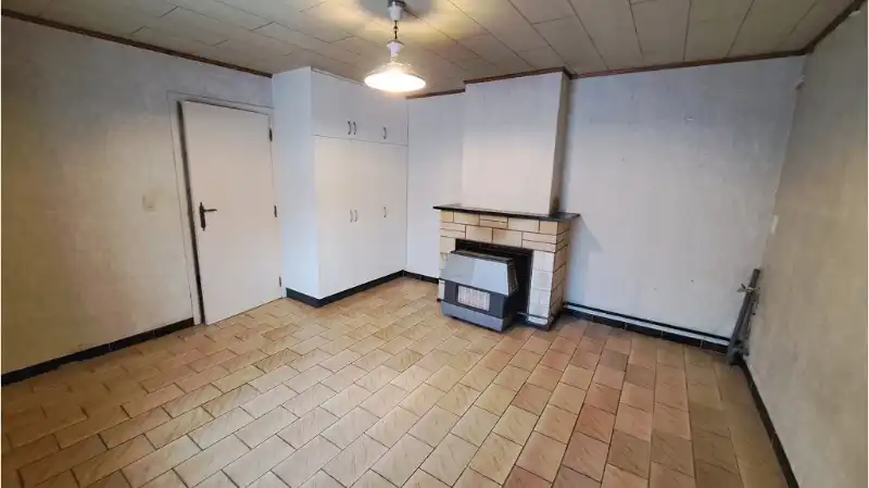 Vrijstaande woning met 4 slaapkamers en dubbele garage&nbsp;te huur in Zwevezele foto 4