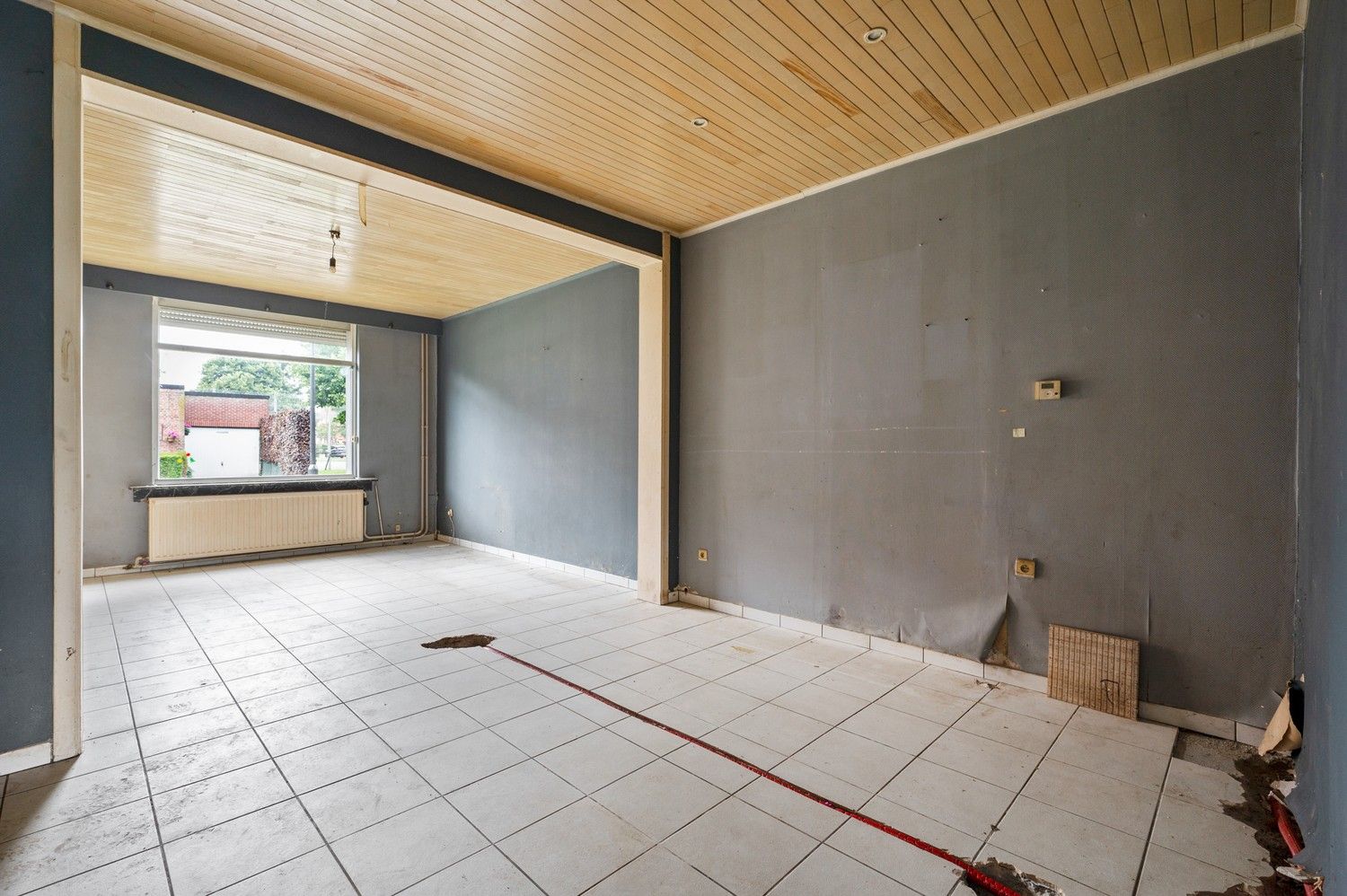 Charmante te renoveren rijwoning met veel potentieel op gunstige locatie in Lier foto 5