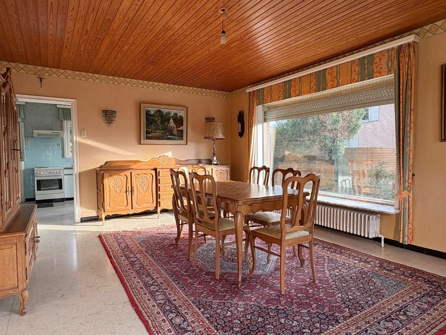 Alleenstaande woning te koop in Ooigem met 4 slaapkamers, een perceel van 1244m² en een vrijstaande grote garage foto 5
