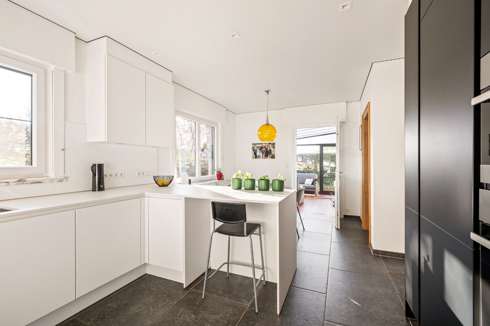 Uitstekend onderhouden villa te Ieper. Opp: 871m². foto 13