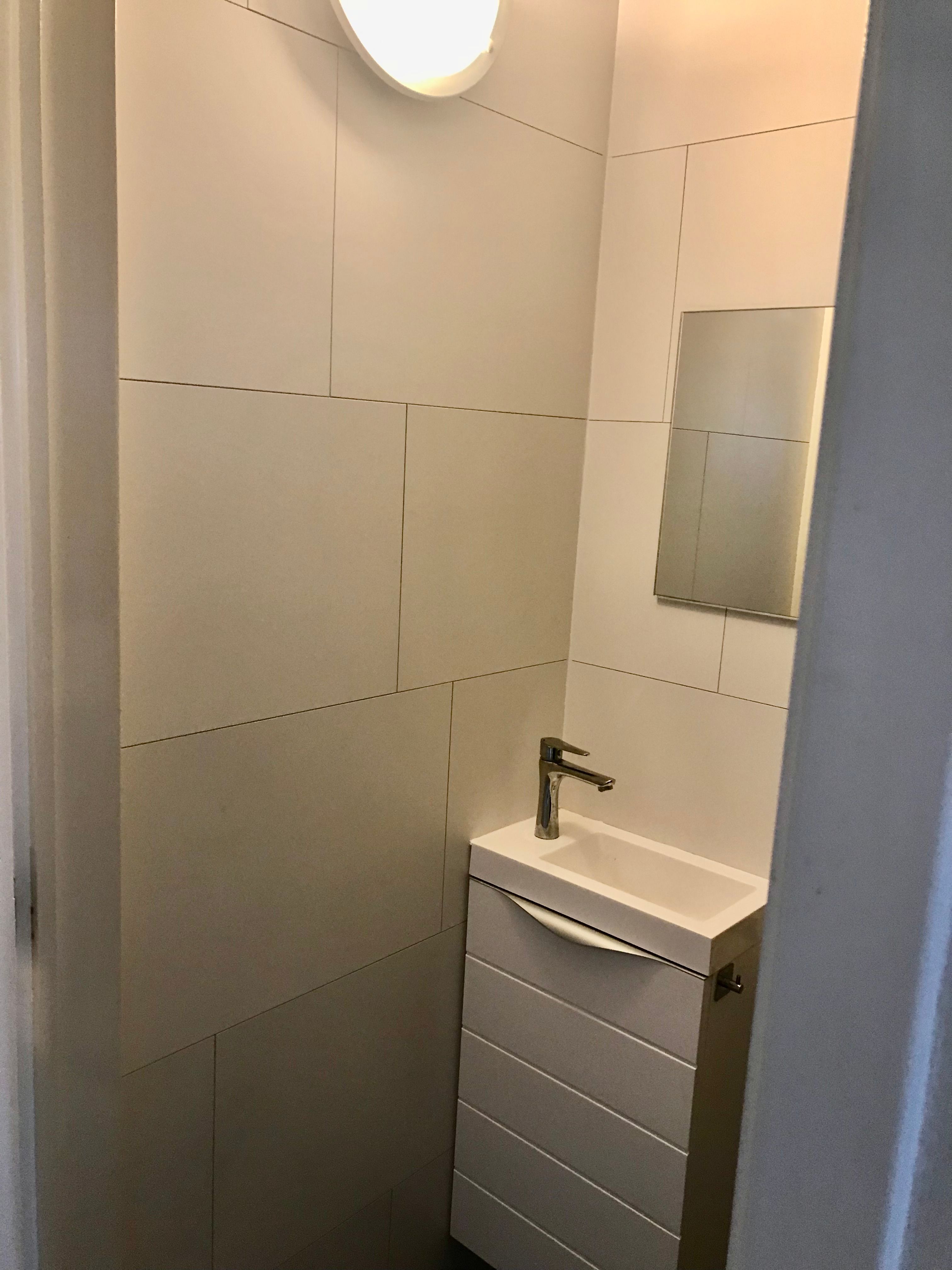 Genk, Zonneweeldelaan 21/25. Instapklaar, ruim appartement (100 m2) met 3 slaapkamers, ruim terras en kelderberging. foto 10