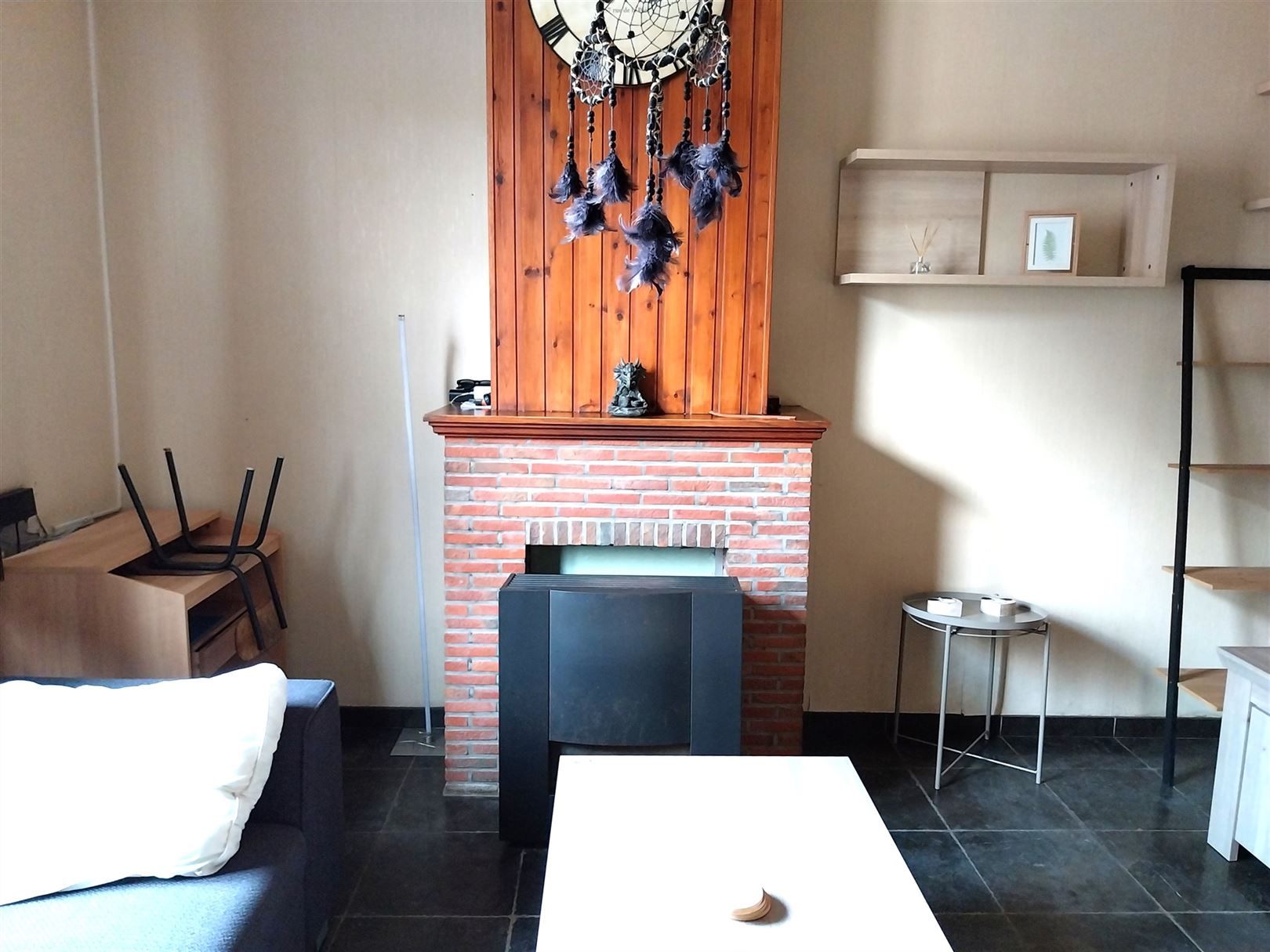 TE HUUR: Woning met 2 slaapkamers en tuintje in Genk! foto 4