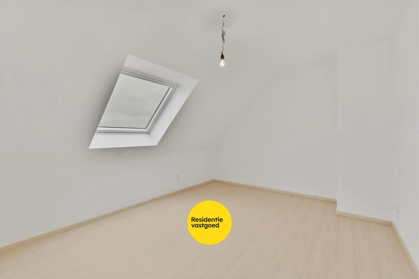 Halfopen woning met 3 slaapkamers te huur in Aartrijke foto 10