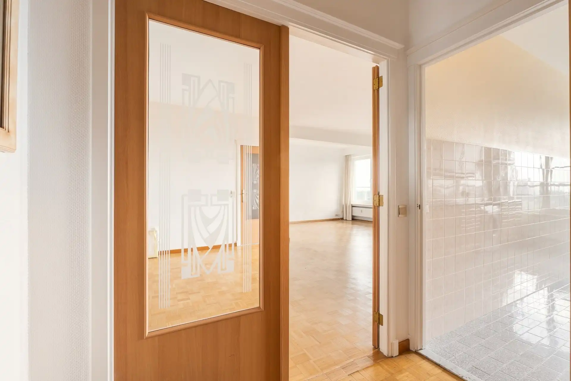 Ruim en lichtrijk 2 slaapkamer appartement met prachtig uitzicht in Wilrijk. foto 13