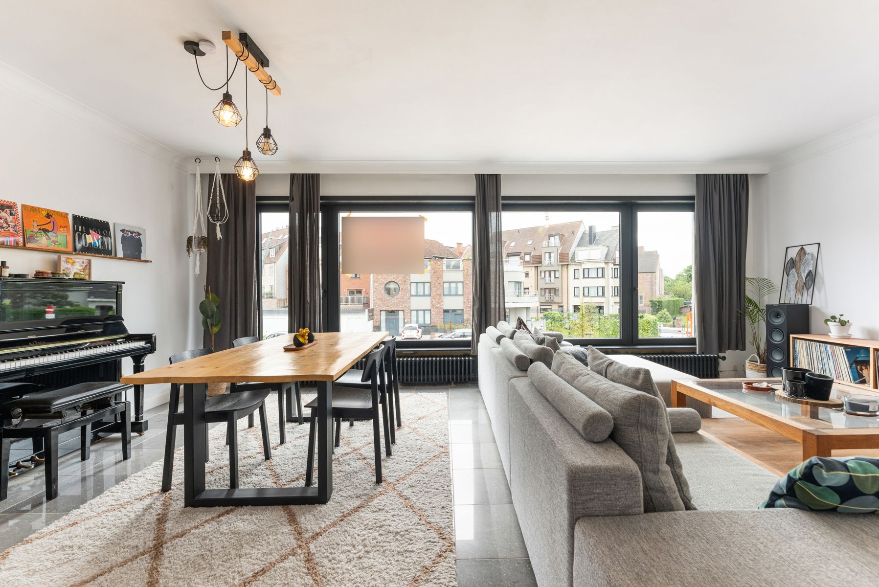Vernieuwde woning in hartje Koksijde foto 2
