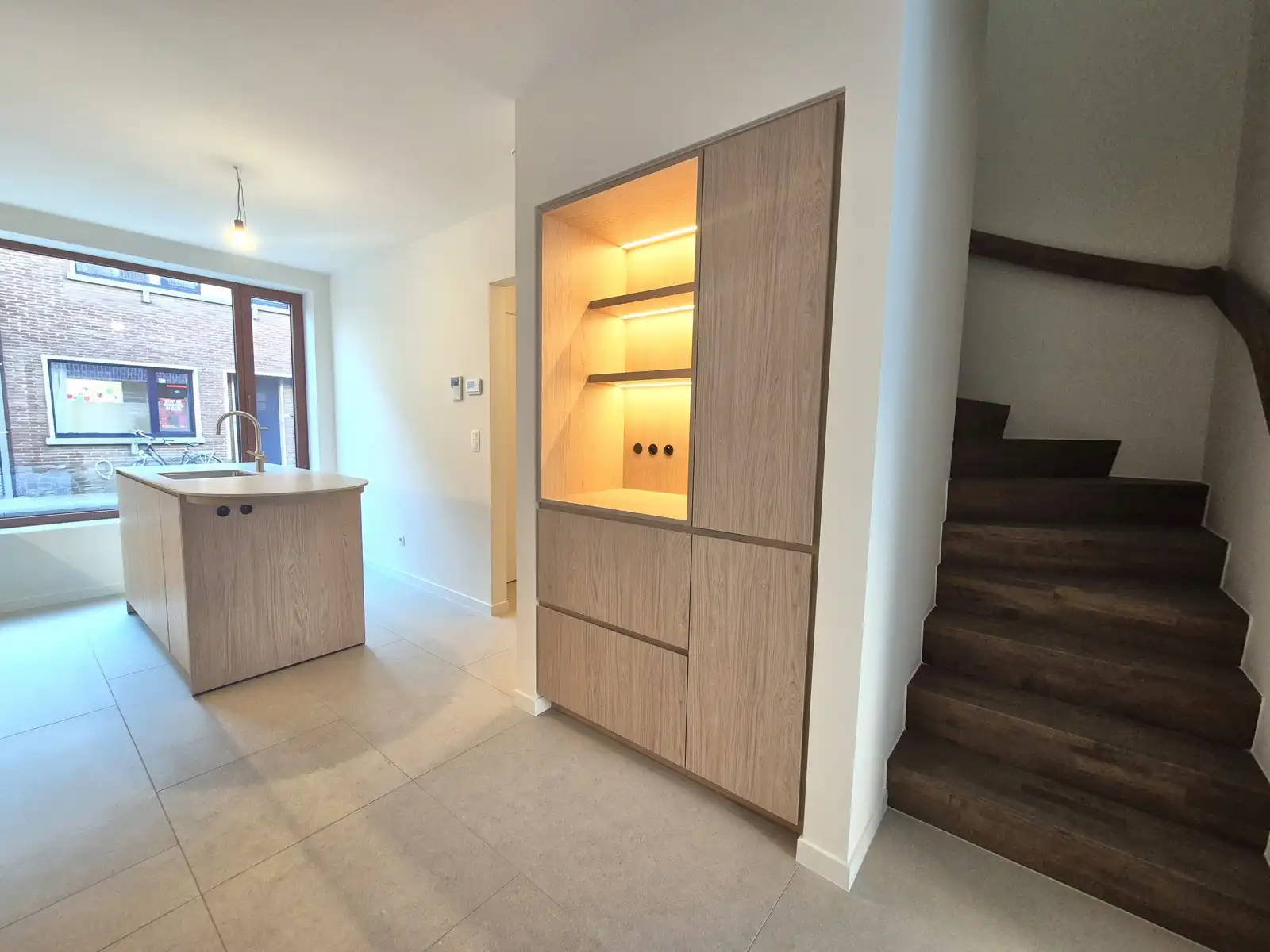 Nieuwbouw beste technieken én afwerking (ingebouwde kasten)! foto 4