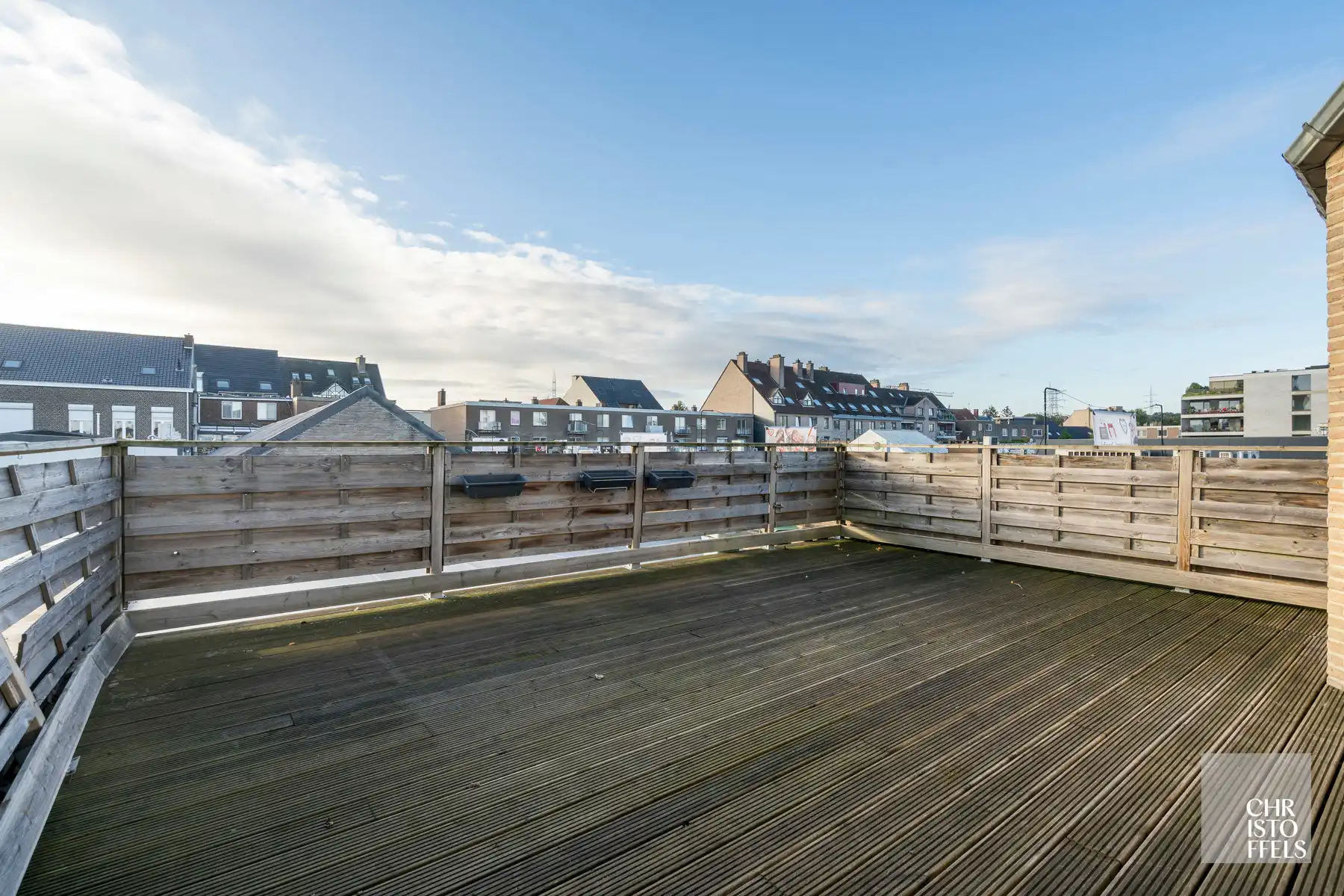 Gebouw voor gemengd gebruik van 572m² - Winkel/kantoor - Werkplaats/magazijn - Bovenwoning foto 9