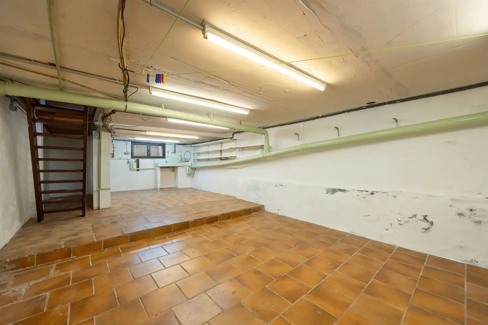 Karaktervolle stadswoning met beschermde gevel en 4 SLK in hartje Antwerpen foto 14
