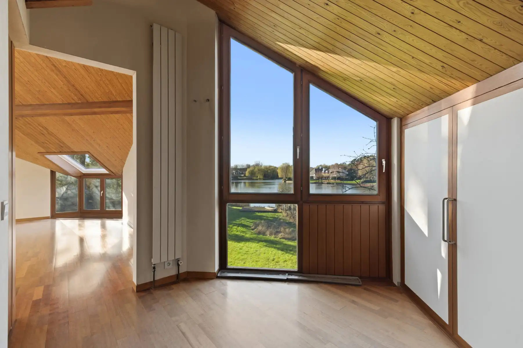 Architecturale villa aan het meer te KEERBERGEN foto 25