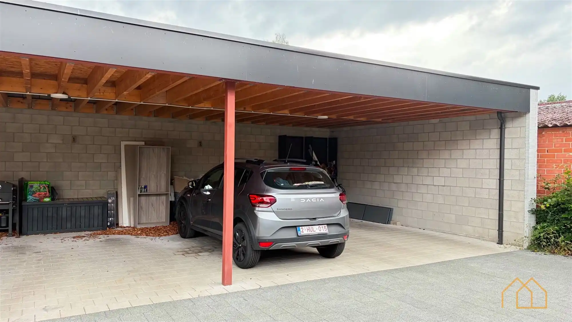 Appartement met terras en carport foto 29