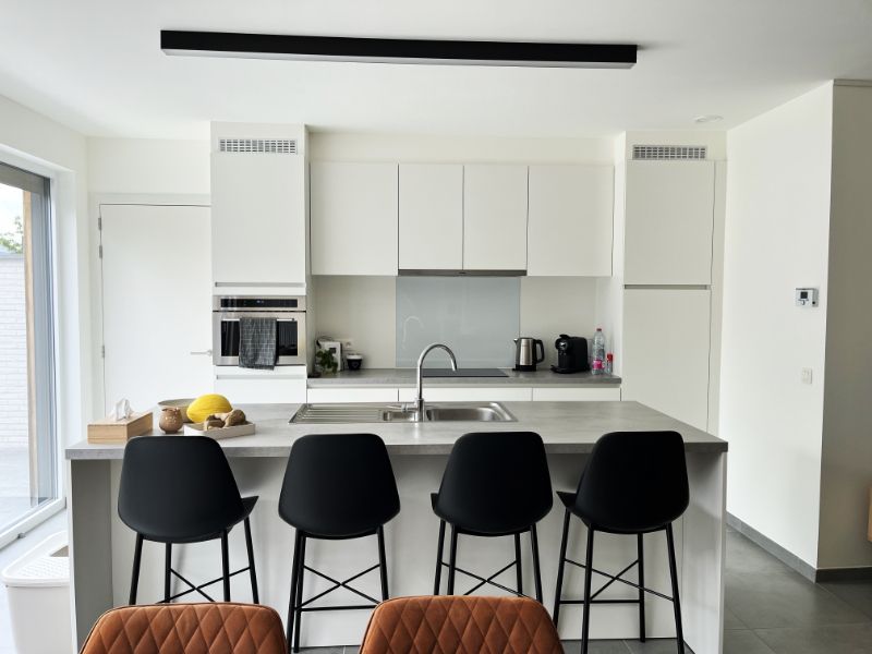 Nieuwbouwwoning met 4 slaapkamers en zonnepanelen foto 5
