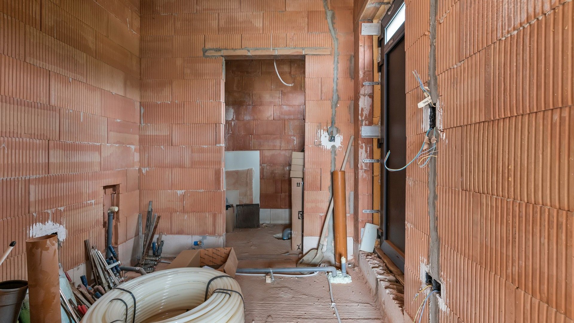 Casco nieuwbouwwoning met kelder op een perceel van 10a 09ca foto 11