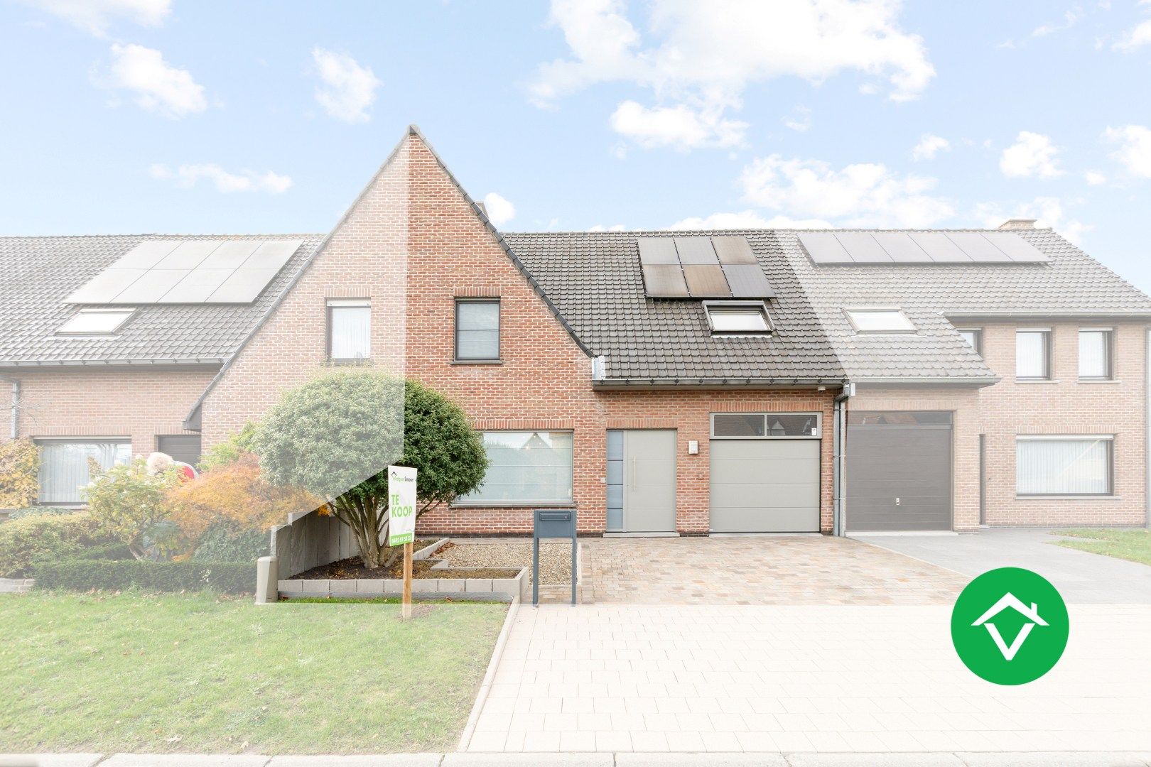 Instapklare energiezuinige woning met 3 slaapkamers te Roeselare foto {{pictureIndex}}