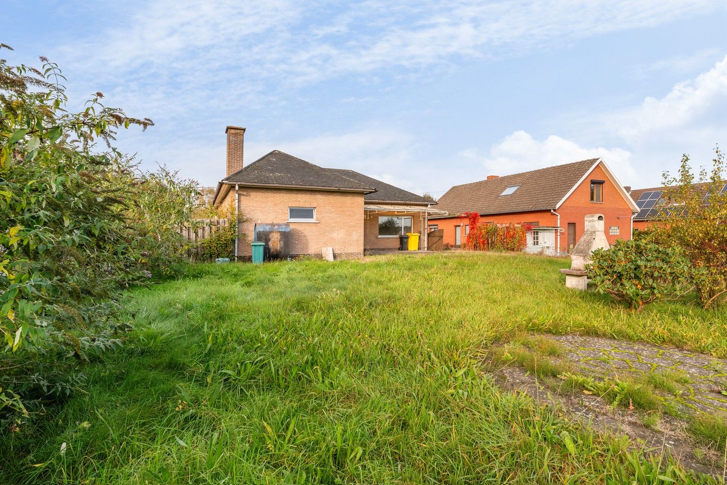 Op te frissen woning met zicht op groen foto 5