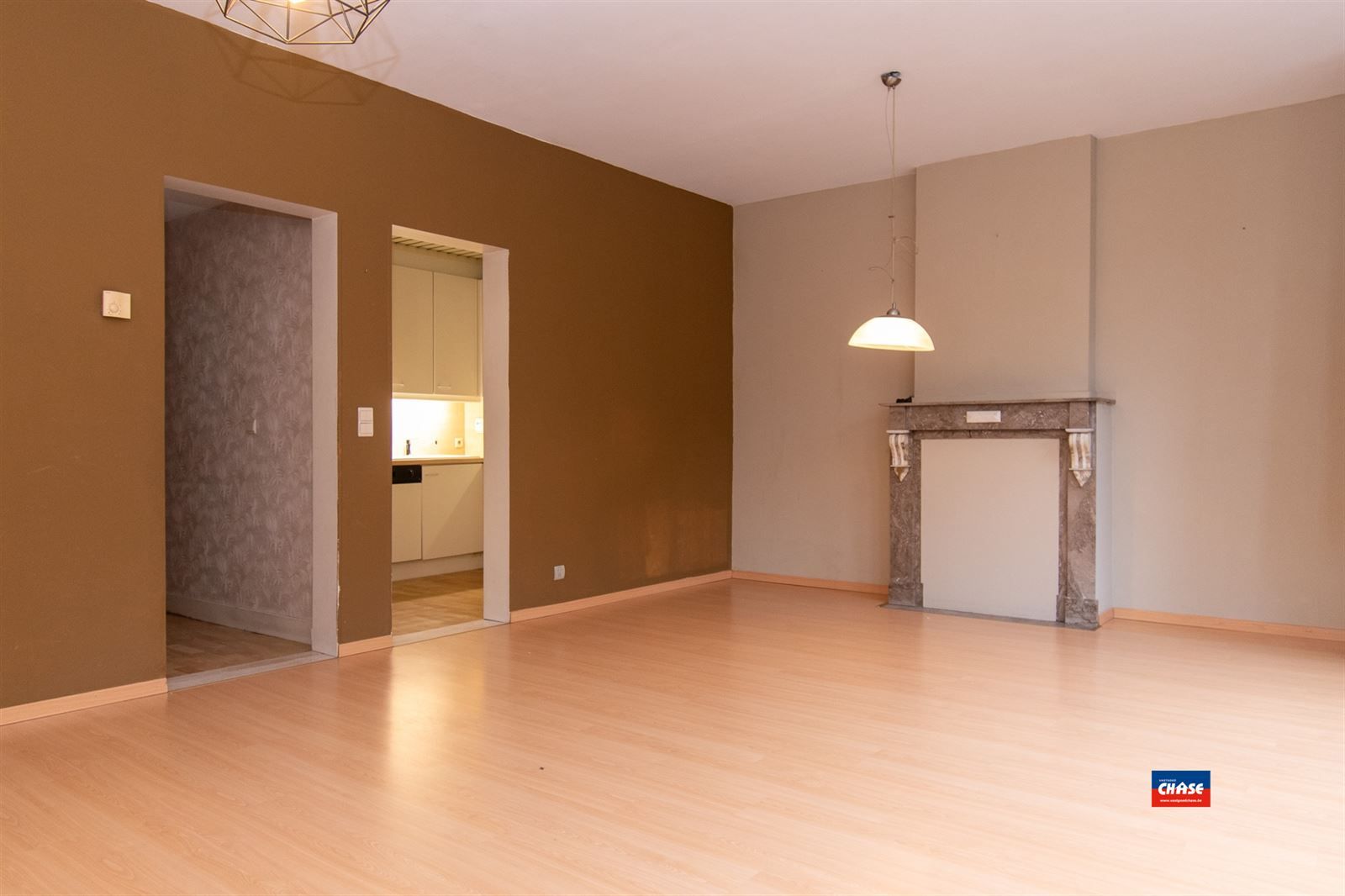 Appartement met één slaapkamer, terras en garagebox foto 2