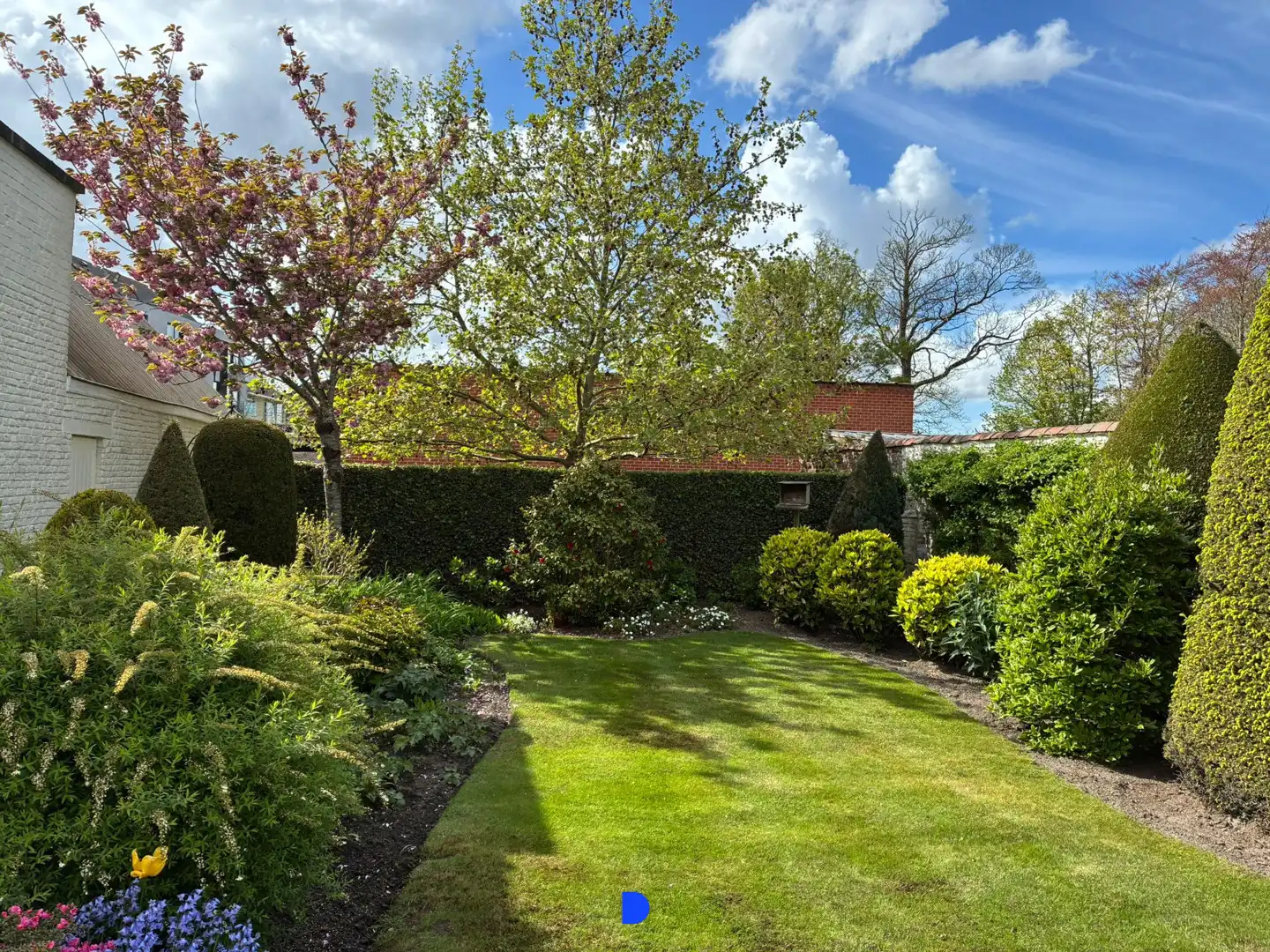 Statig herenhuis in het centrum van Ingelmunster foto 39