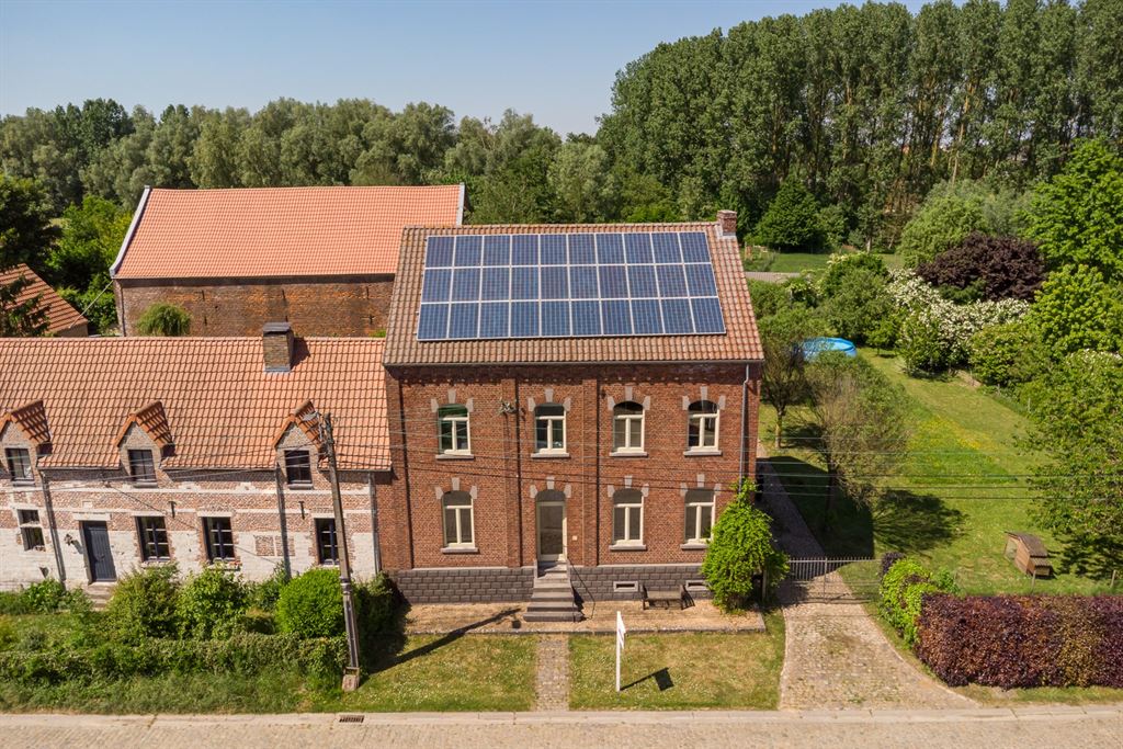 Uniek landhuis met praktijkruimte foto 24