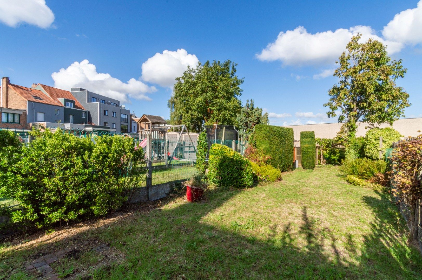 Een te moderniseren woning met 3 slaapkamers foto 14